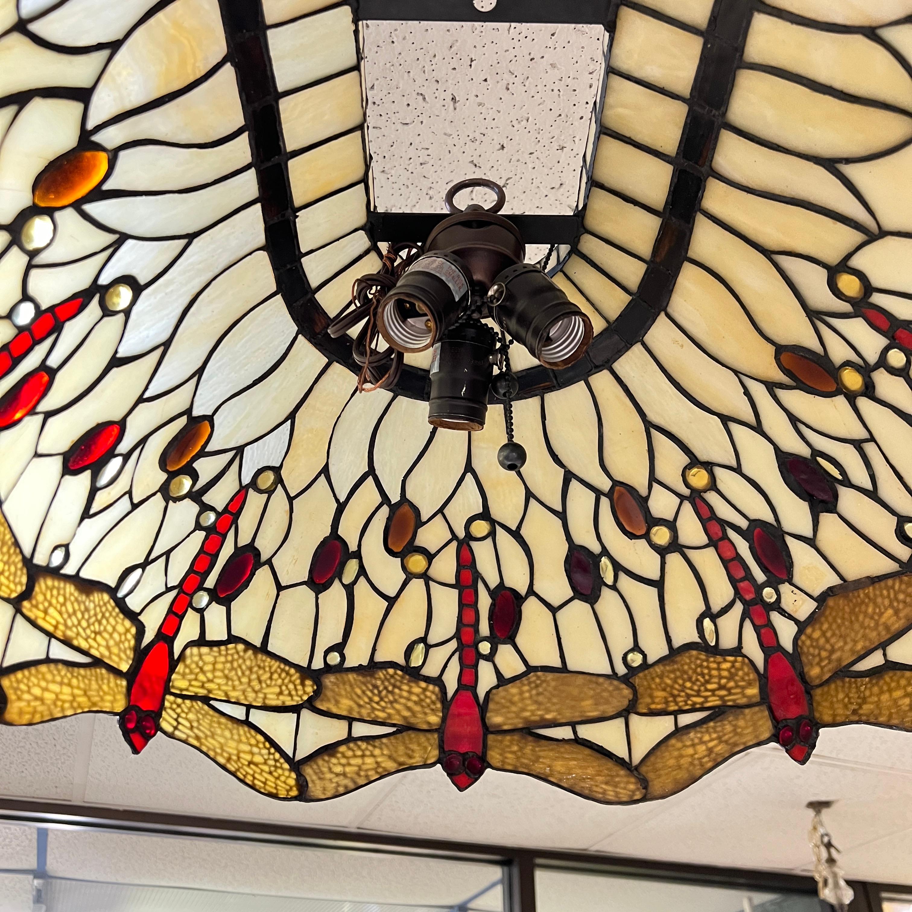 Ciondolo a forma di libellula in vetro colorato in stile Tiffany in vendita 6
