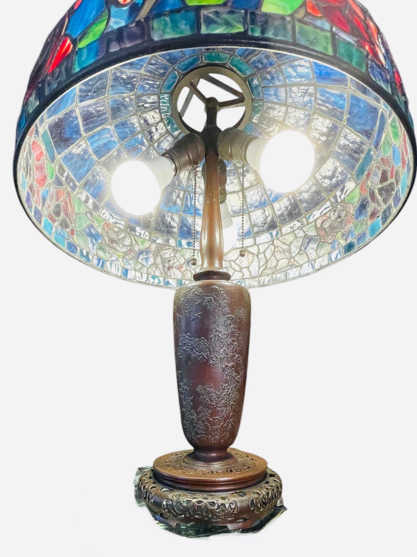 Tiffany Style Table Lamp With Red Roses Flowers For Sale 12