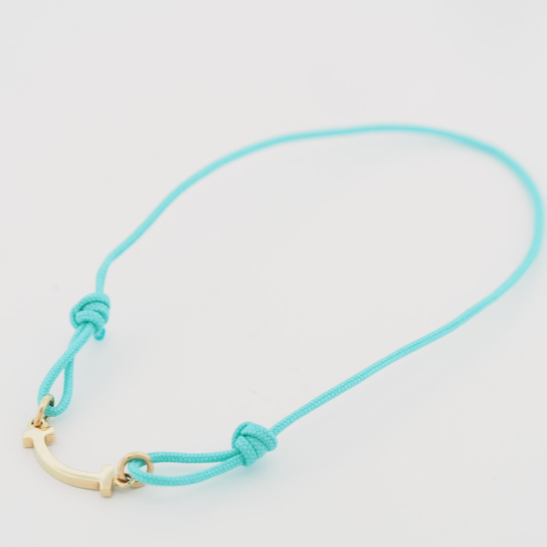 Brand: Authentic Tiffany T Smile Bracelet
Stones: ---
Metal: 18K Yellow Gold
Bracelet Length: Adjustable, fits wrists from 5.25