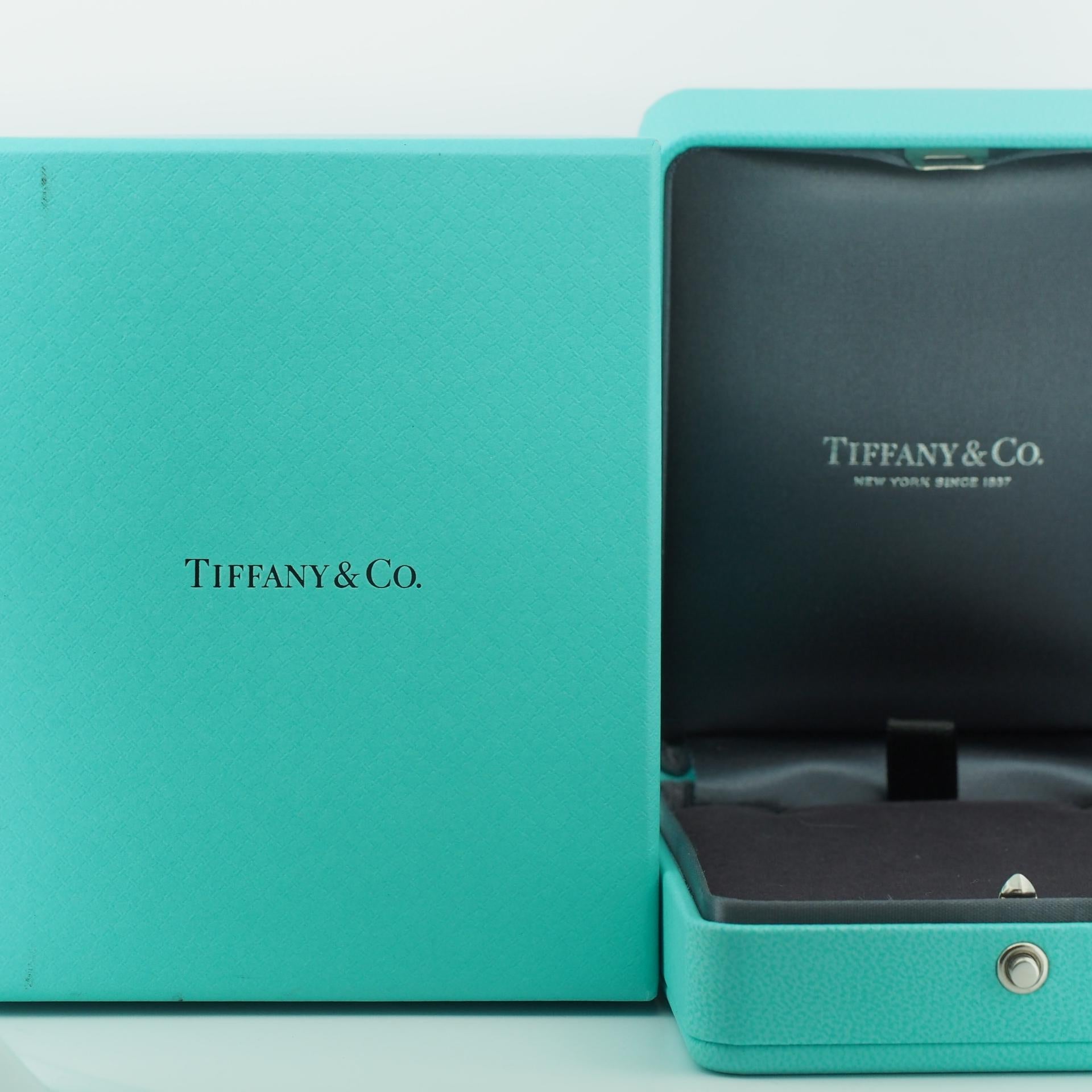 Tiffany T Smile Pulsera Con Diamantes Oro Amarillo Edición Limitada Cordón Negro en venta 1