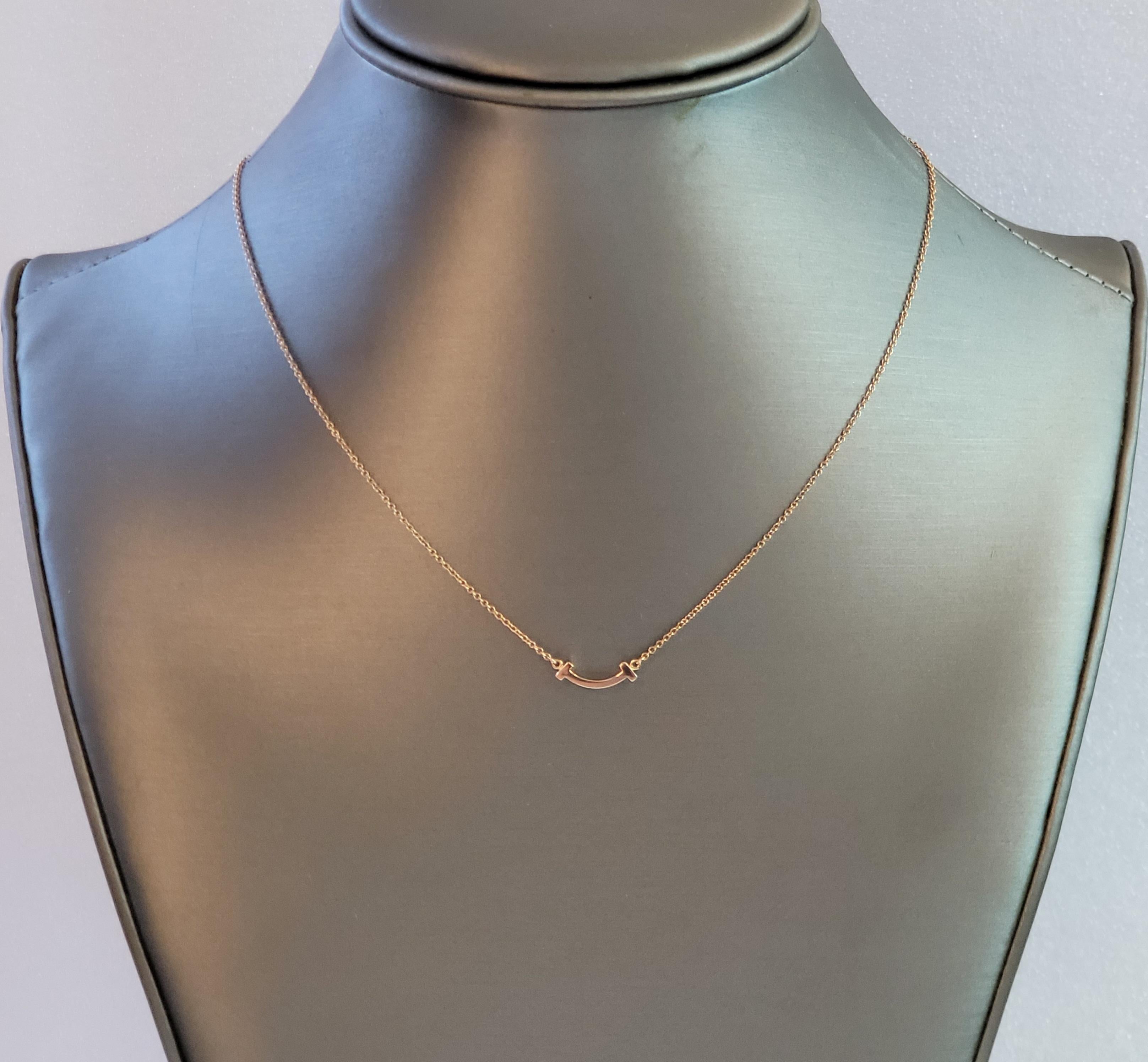 Tiffany T Smile pendentif en or jaune Pour femmes en vente
