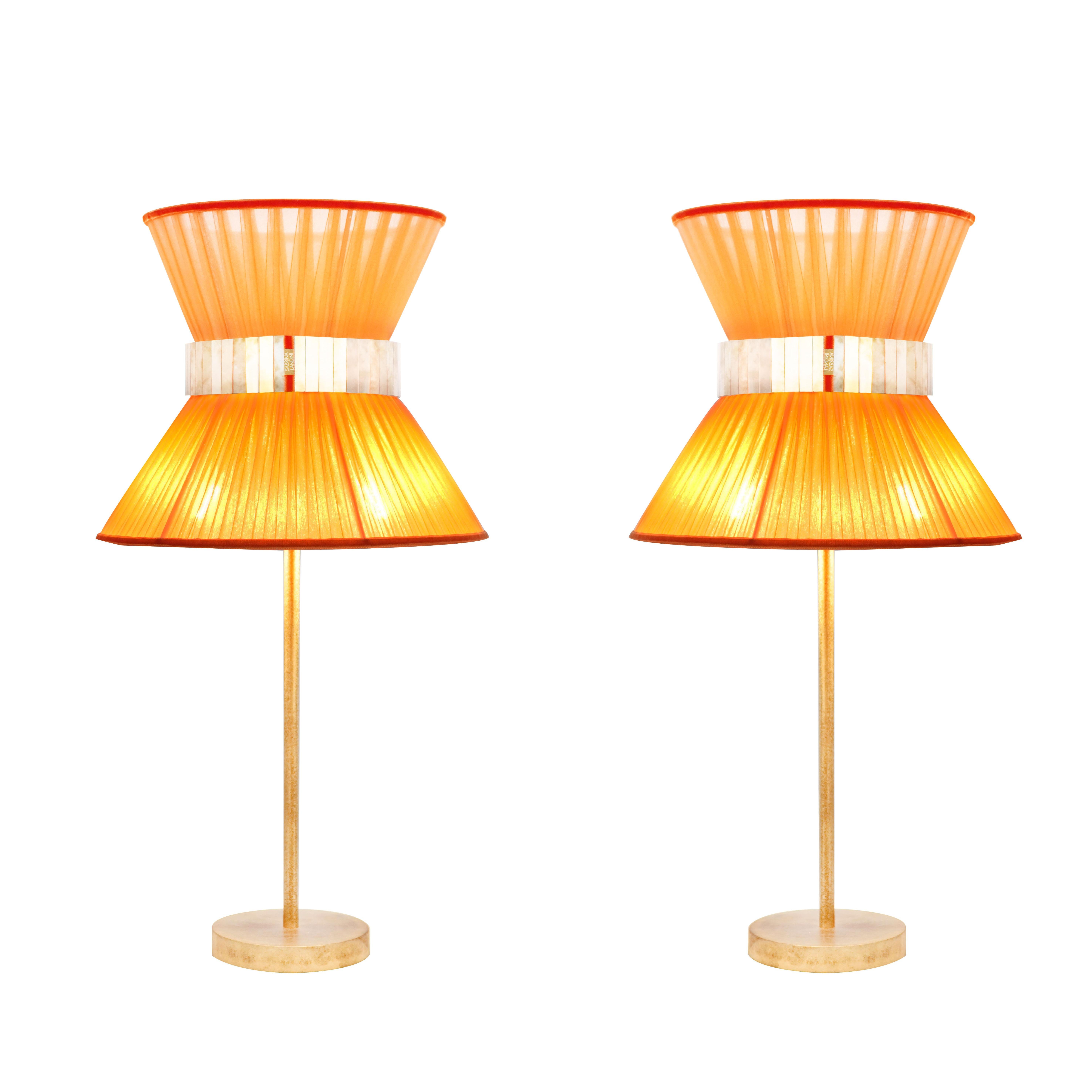 TIFFANY  

Le premier, 
Audrey a inspiré l'emblématique

Voici l'époustouflante collection de lampes Tiffany de Sabrina.
Année après année, Sabrina Landini perpétue son savoir-faire exceptionnel en offrant bien plus qu'une lampe, une touche