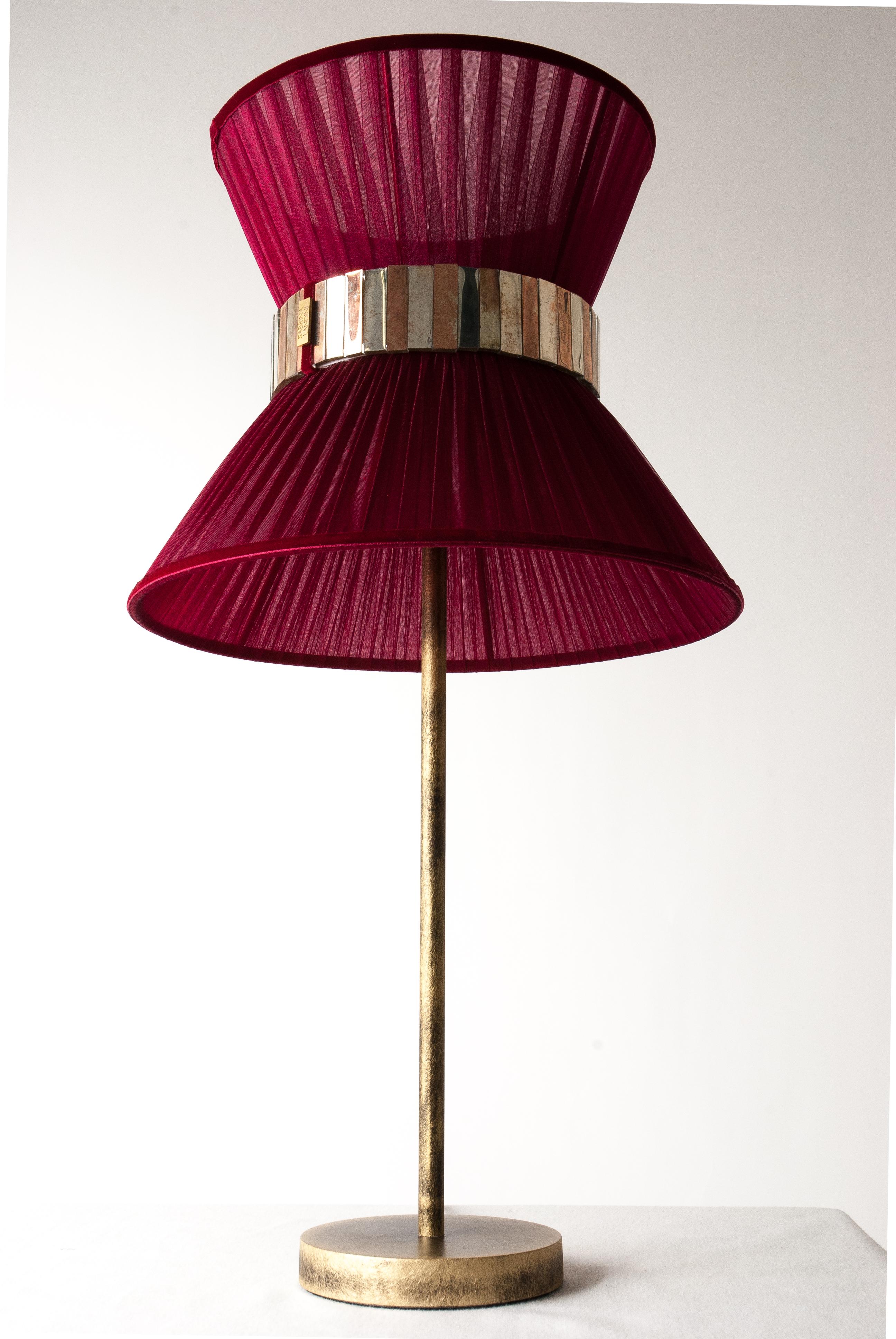 “Tiffany” Table Lamp 30 Ruby Silk, Antiqued Brass, Silvered Glass Sale In New Condition In Pietrasanta, IT