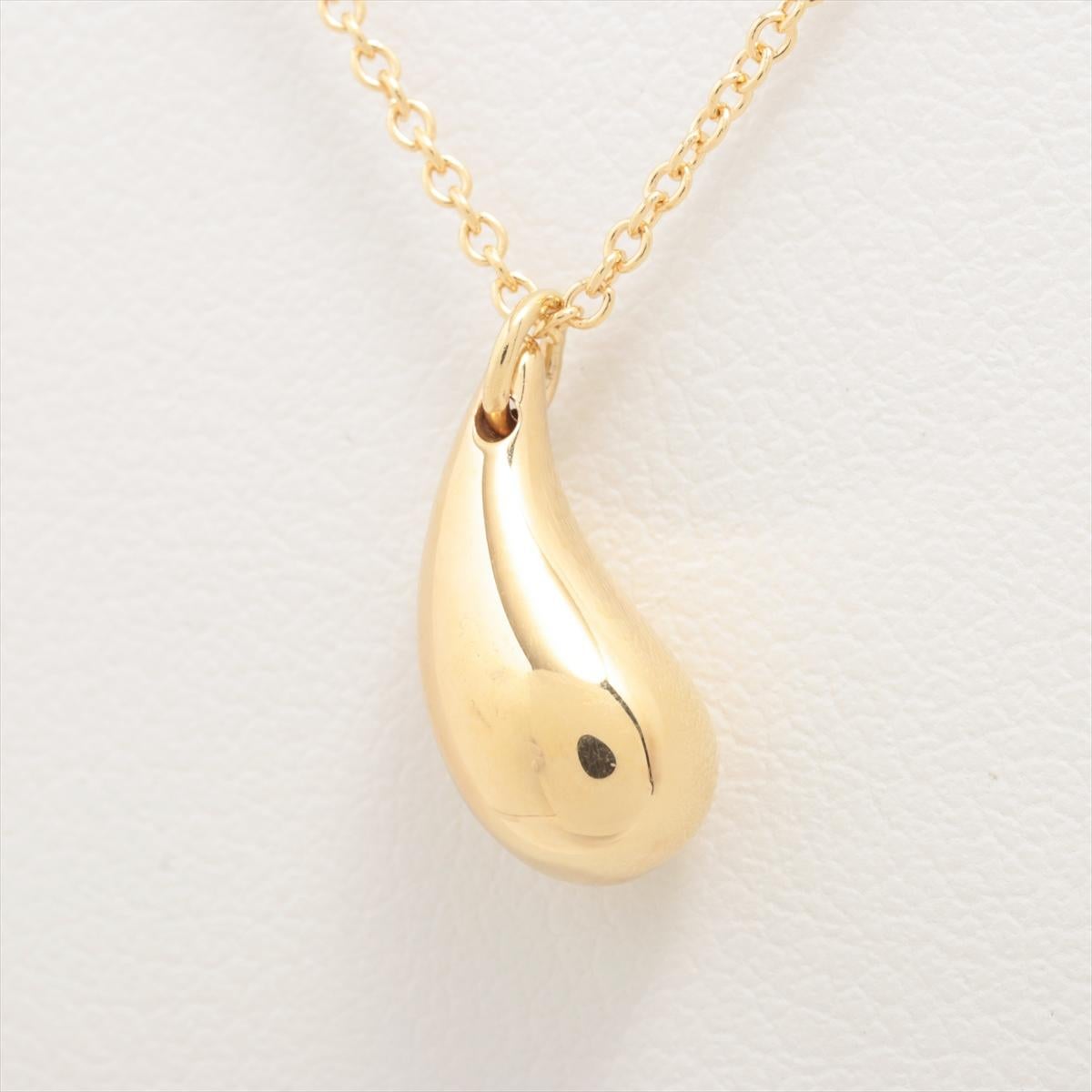 Tiffany Teardrop Necklace  In Good Condition For Sale In Oyster Bay, NY