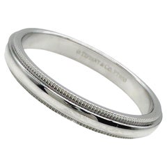 Tiffany, bague à anneau en platine à grains fins de 3 mm