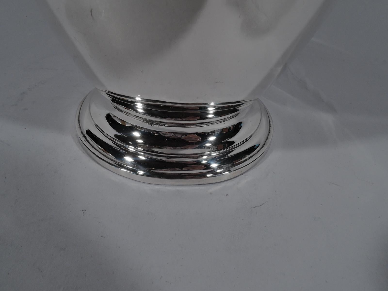 Tiffany Traditional Sterling Silver Water Pitcher In Excellent Condition In New York, NY
