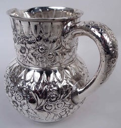 Pichet à eau en argent sterling Tiffany Victorian Classical Repousse