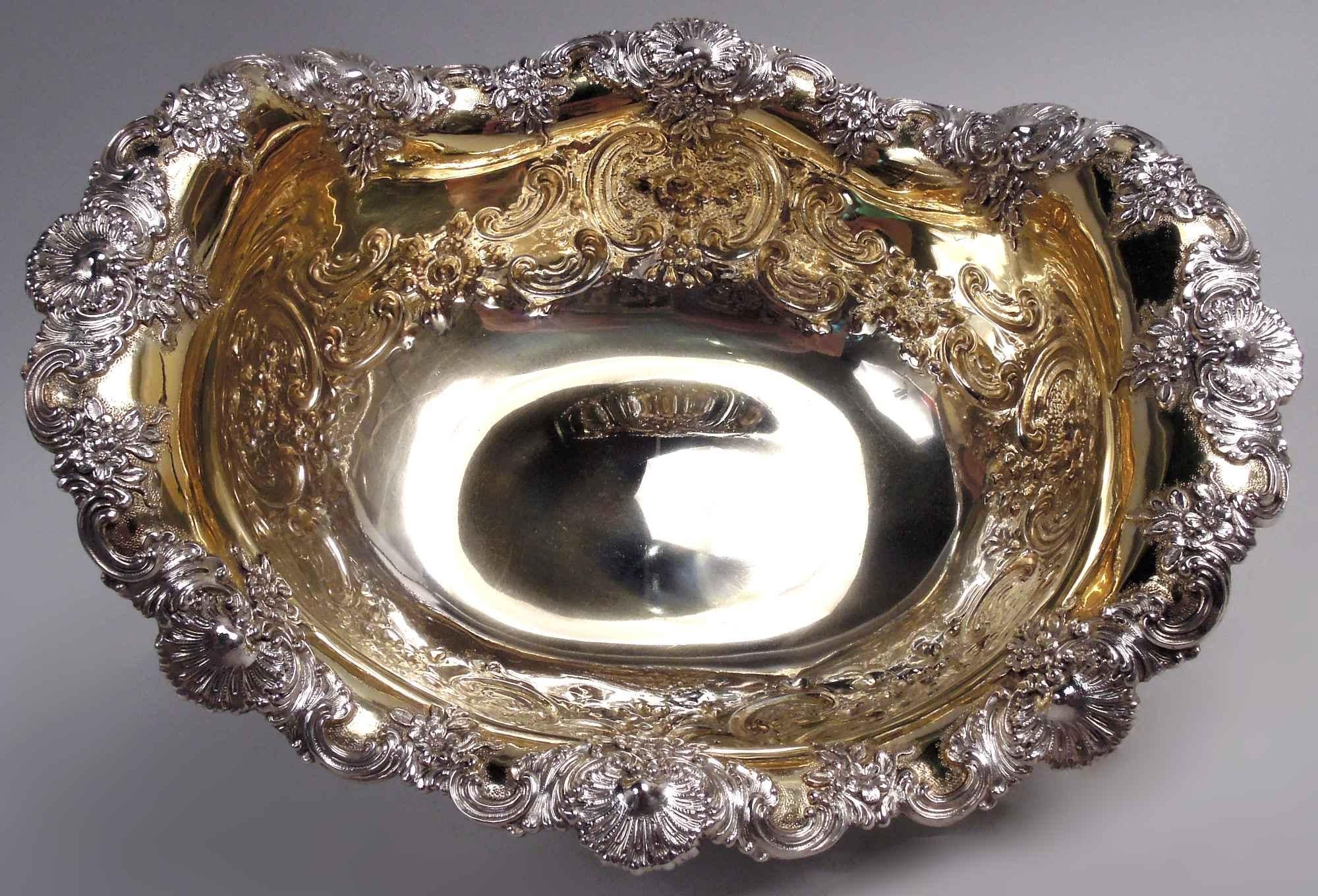 Tiffany Victorian Classical Sterling Silver Shell & Scroll Bowl For Sale 4
