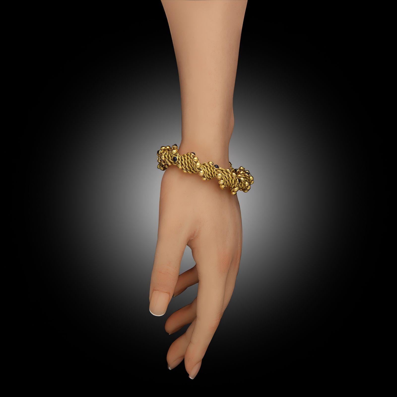 Tiffany Vintage 18ct Yellow Gold & Sapphire Helix Bracelet circa 1970 For Sale 1