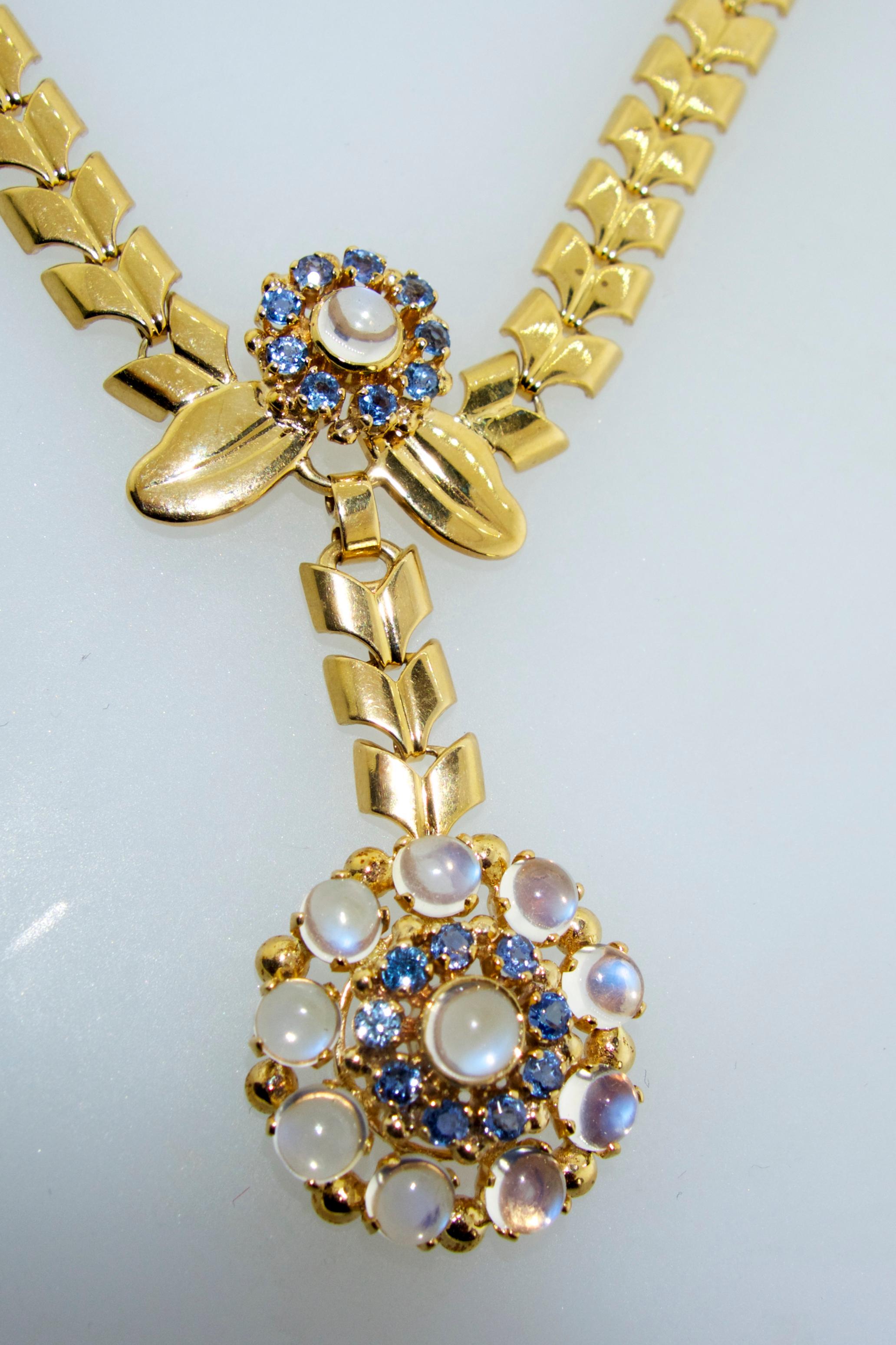 Tiffany & Co. Vintage Moonstone and Sapphire Necklace In Excellent Condition In Aspen, CO