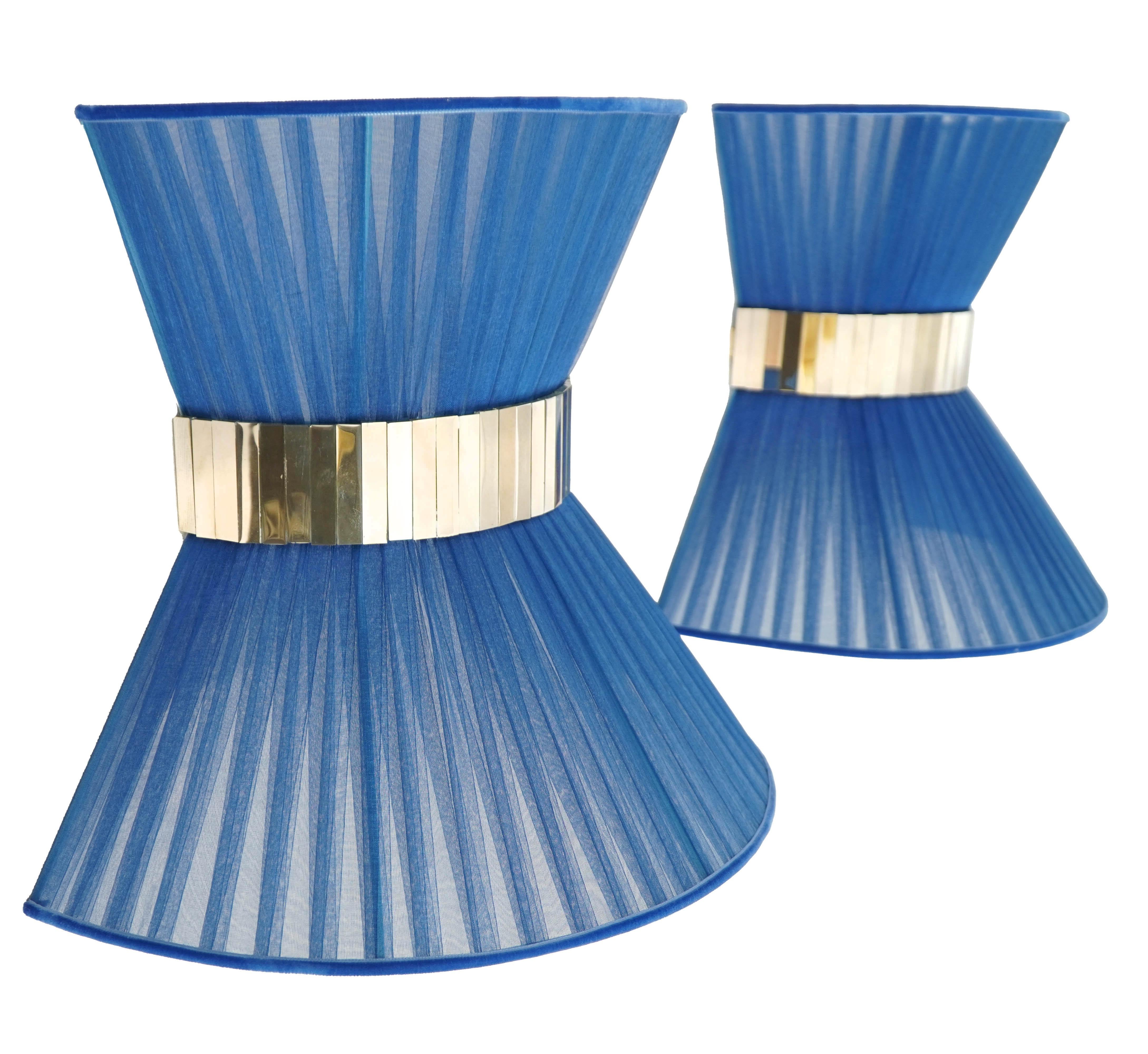 TIFFANY  

Il primo, 
Audrey ha ispirato l'iconico film

Ti presentiamo la collezione mozzafiato di lampade Tiffany di Sabrina.
Anno dopo anno Sabrina Landini perpetua la sua eccezionale competenza, offrendo molto più di una lampada: un tocco di