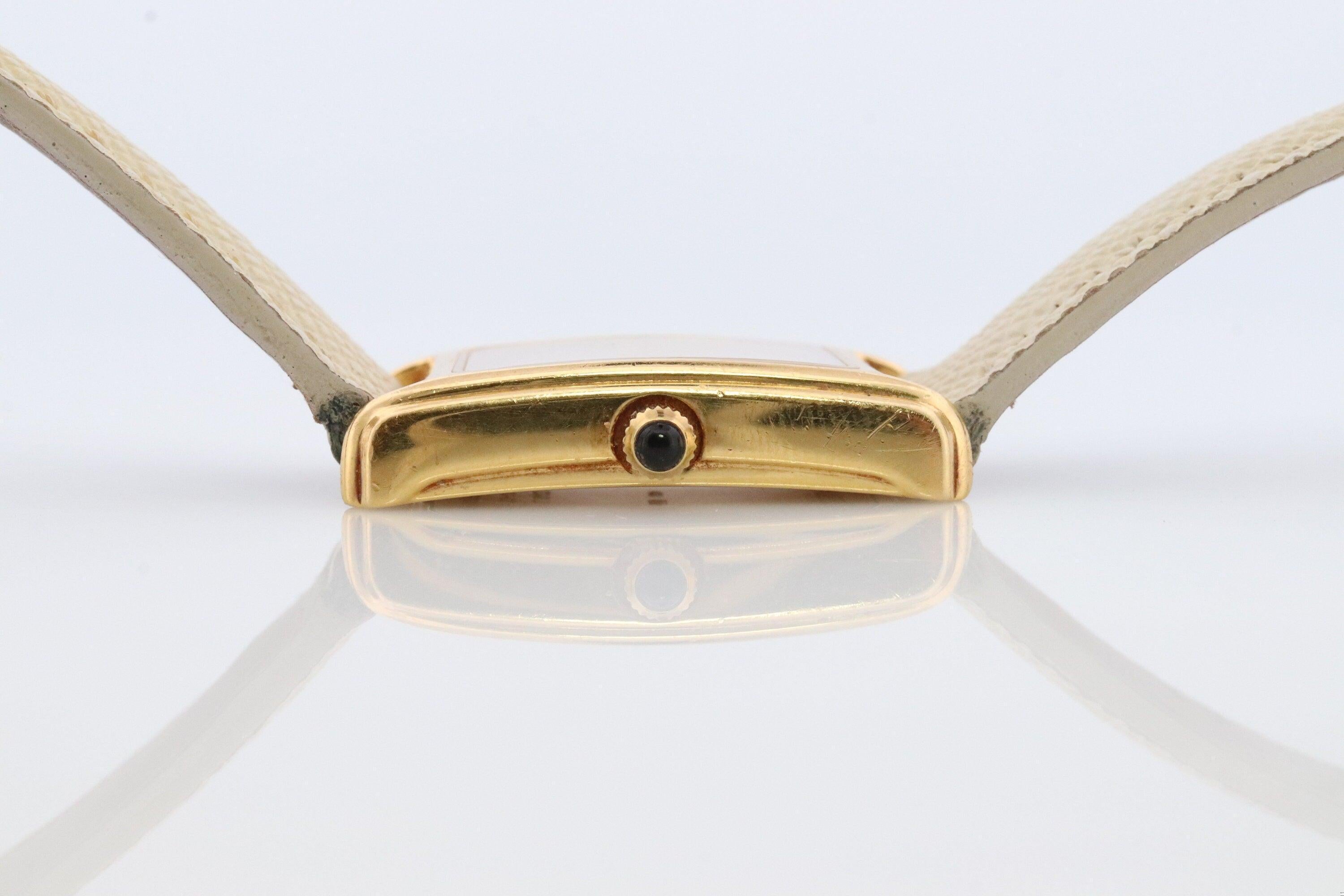Tiffany Uhr. 18 Karat Gelbgold Tiffany & Co Tank-Uhr. Damen L 0430 750 Gold 1