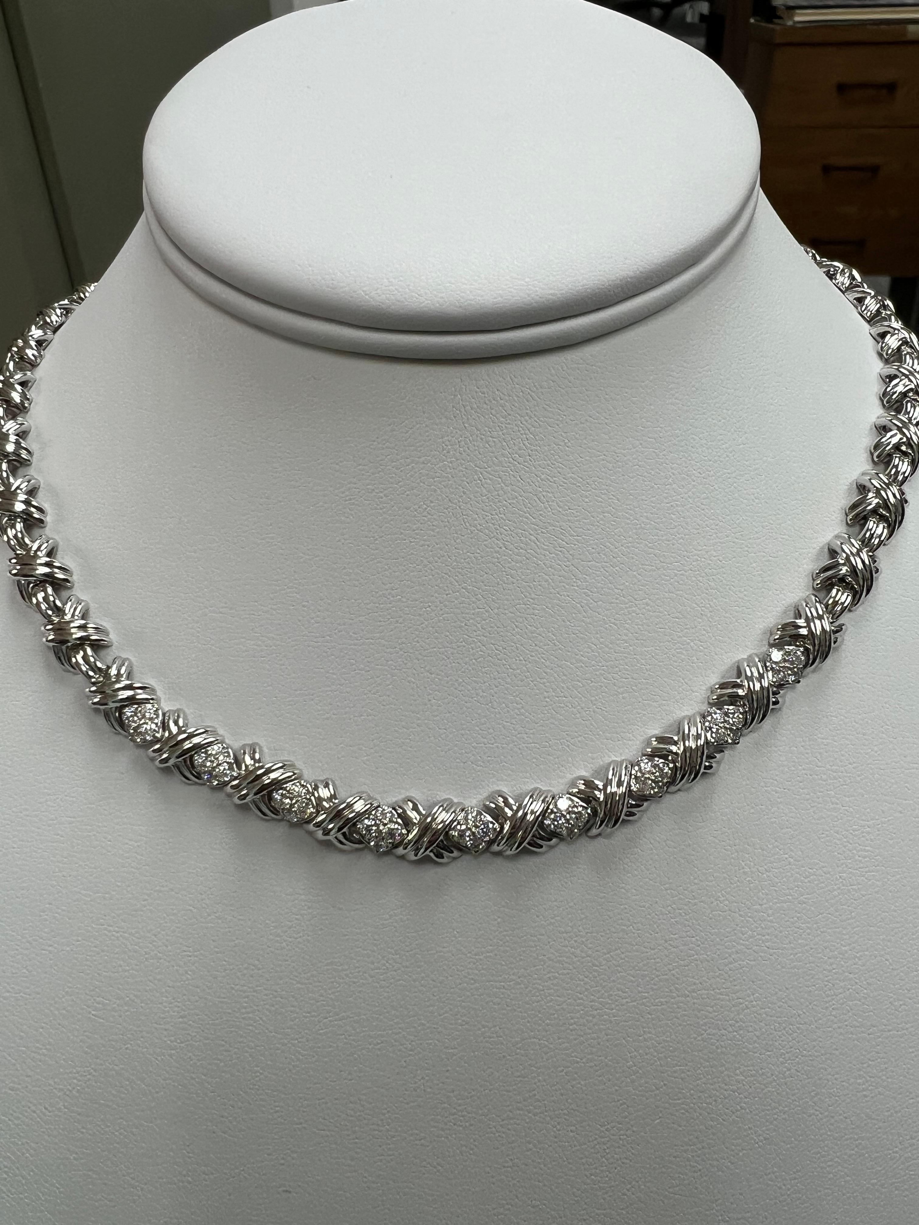 Tiffany Collier signature en or blanc et diamants en vente 2