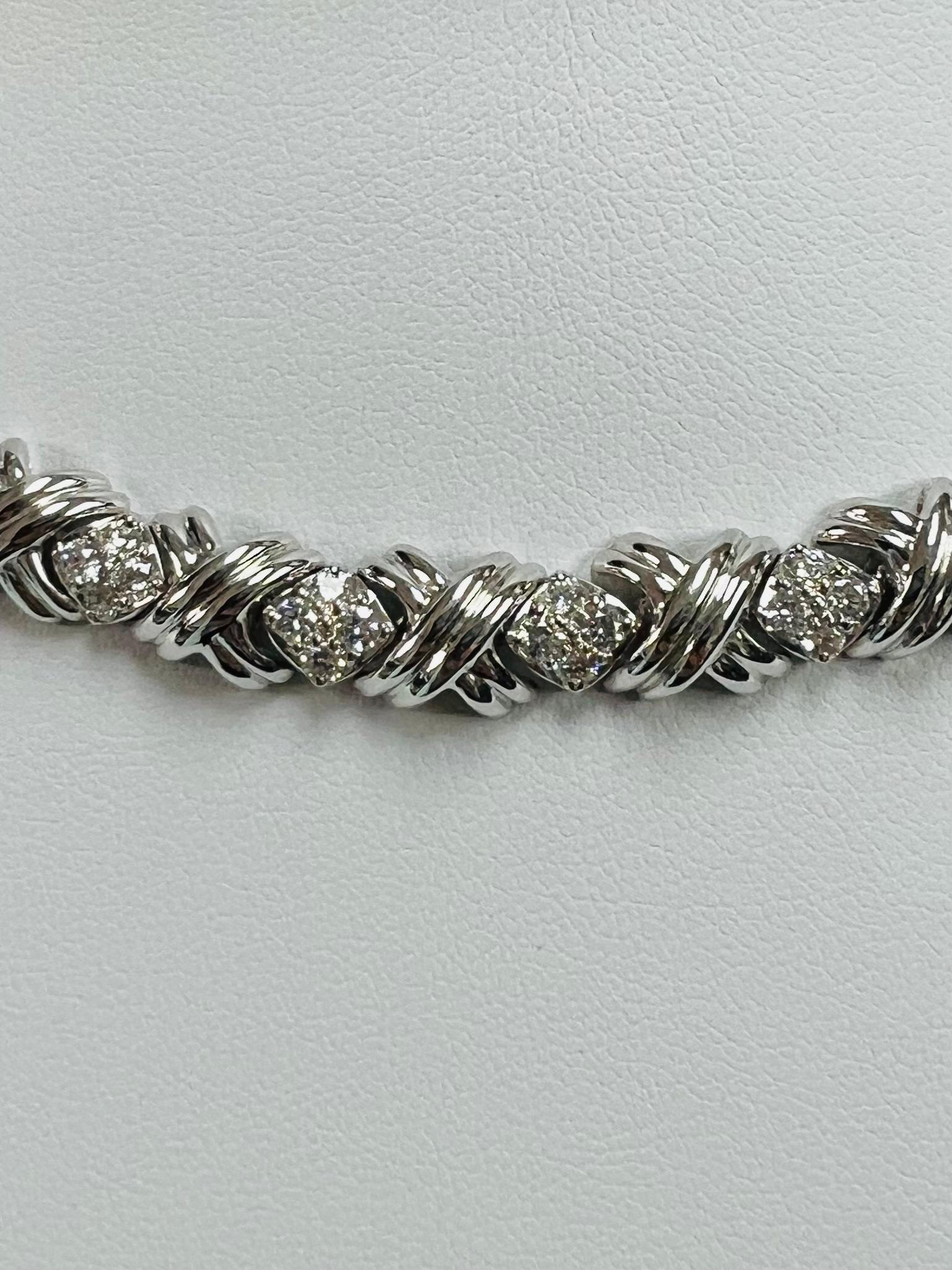 Tiffany Collier signature en or blanc et diamants en vente 3