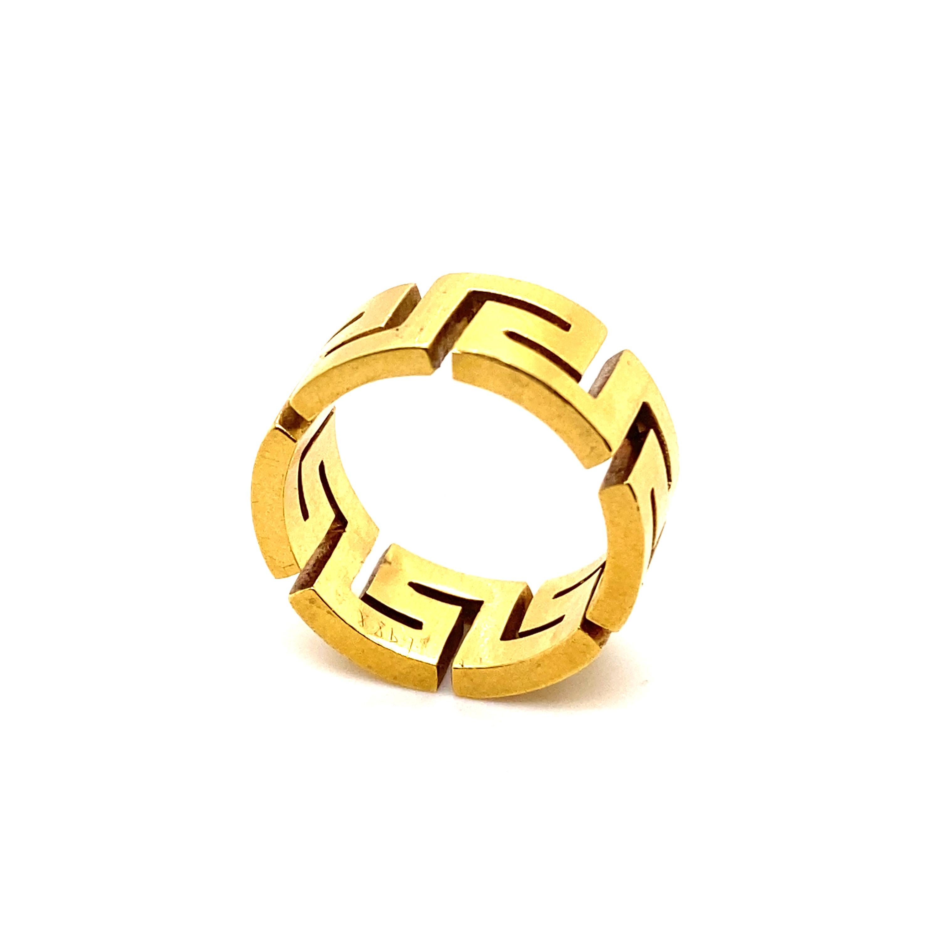 Modern Tiffany  & Co. Zig Zag 18 Karat Yellow Gold Ring For Sale