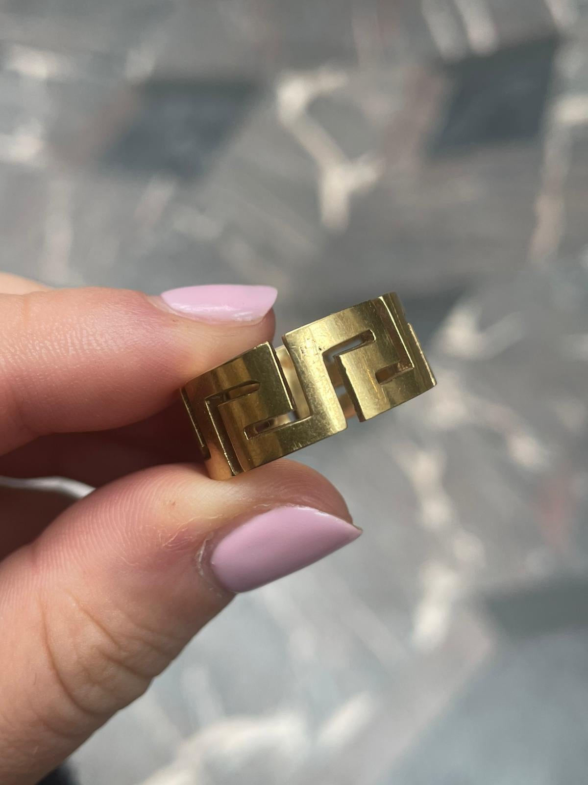 Tiffany  & Co. Zig Zag 18 Karat Yellow Gold Ring For Sale 1