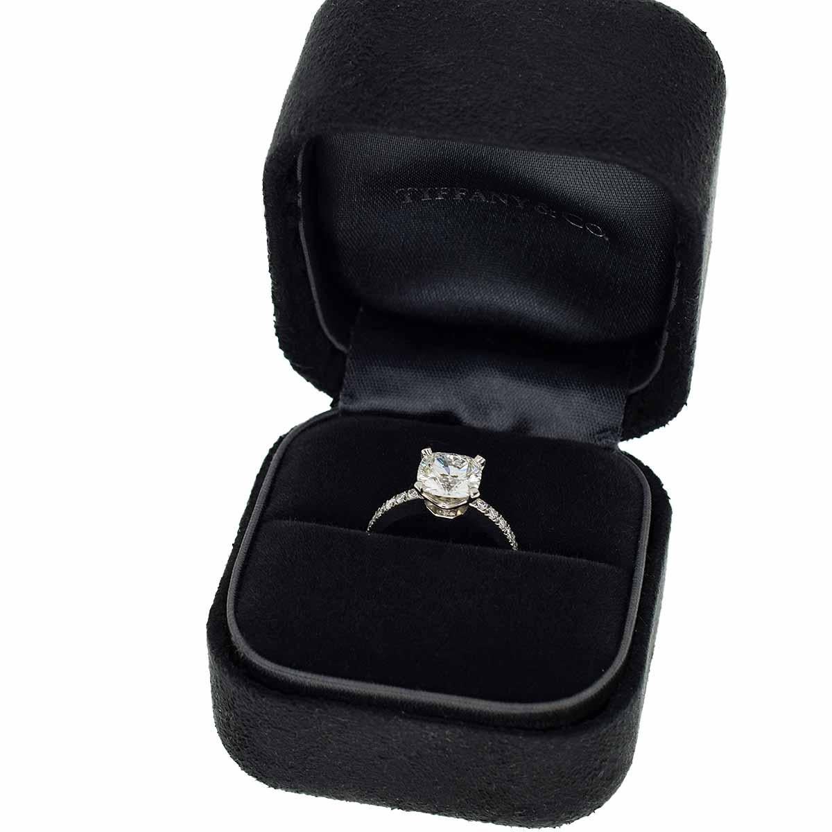 Round Cut Tiffany & Co. 1.58 Diamond Platinum Novo Ring For Sale