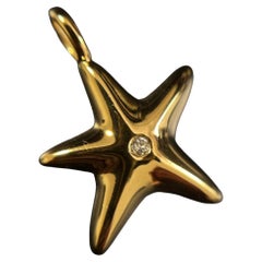 Tiffany&Co by Elsa Peretti Star Diamond Pendant 18k Yellow Gold Vintage