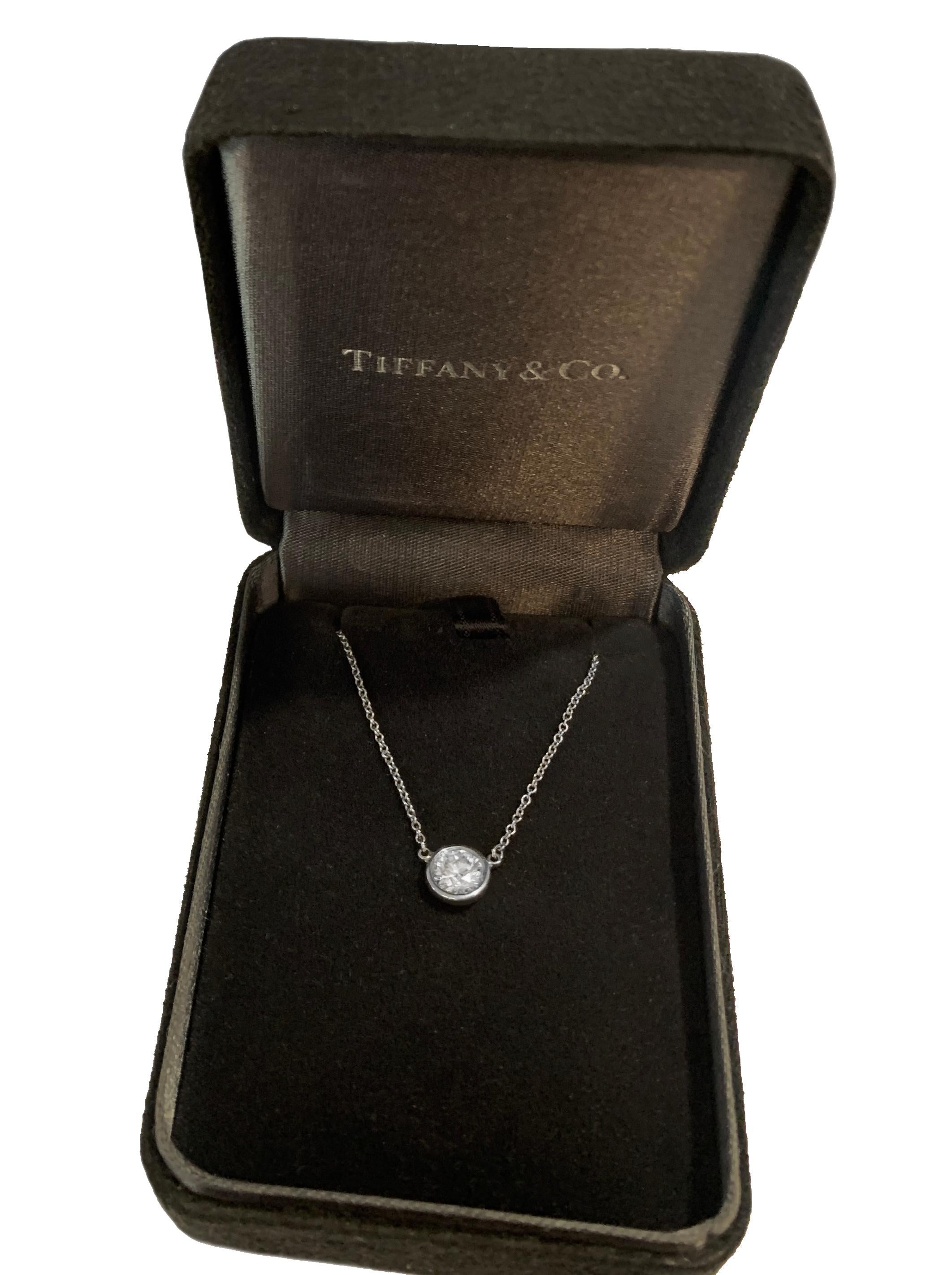 Tiffany & Co. Diamonds by the Yard Single Diamond Pendant 0.69ct In Excellent Condition In New York, NY