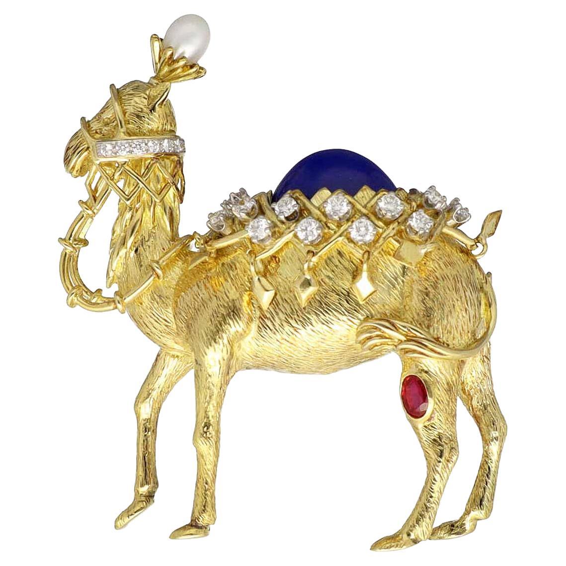Tiffany & Co Jean Schlumberger Camel Brooch Diamond Ruby 18 Karat Yellow Gold