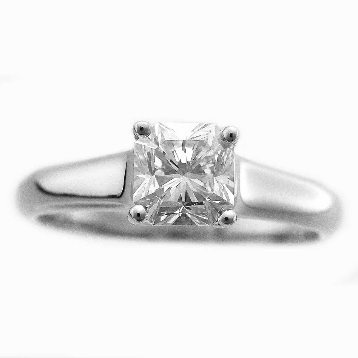 Brand: TIFFANY&Co
Name:Lucida Diamond Ring
Material:1P diamond (0.86ct H-VVS1), Pt950 platinum
Weight:4.2g(Approx)
Ring size(inch):British & Australian:K 1/2  /   US & Canada:5 1/4 /  French & Russian:50 /  German:15.9 /  Japanese:  10 /Swiss: