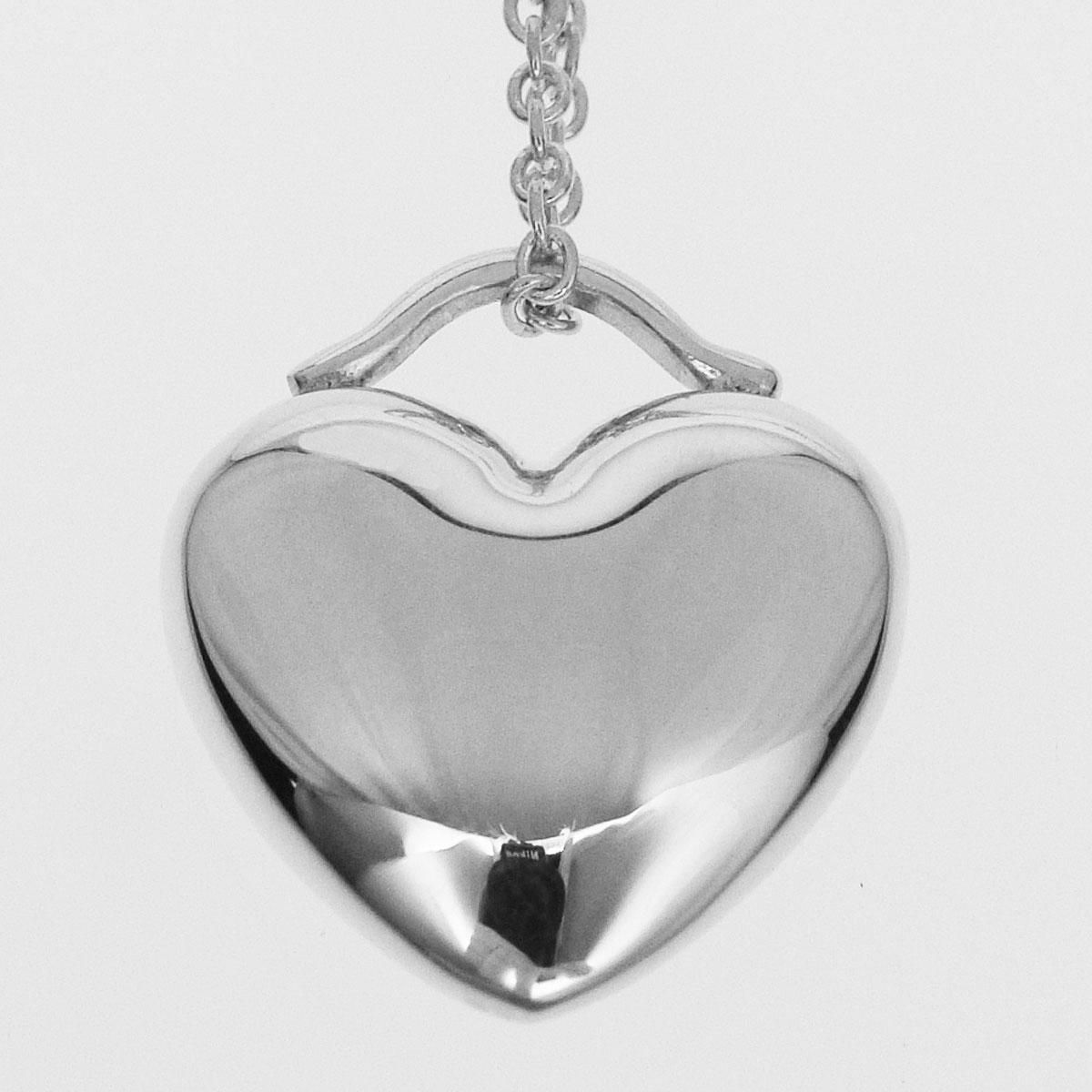 Brand:TIFFANY&Co
Name:Heart pendant necklace
Material:Sterling Silver
Weight:4.3g（Approx)
neck around:42cm / 16.53in（Approx)
Top size : H13.73mm×W11.80mm / H0.54in×W0.46in（Approx)
Comes with:Tiffany box and pouch,Tiffany card(June 2008)
