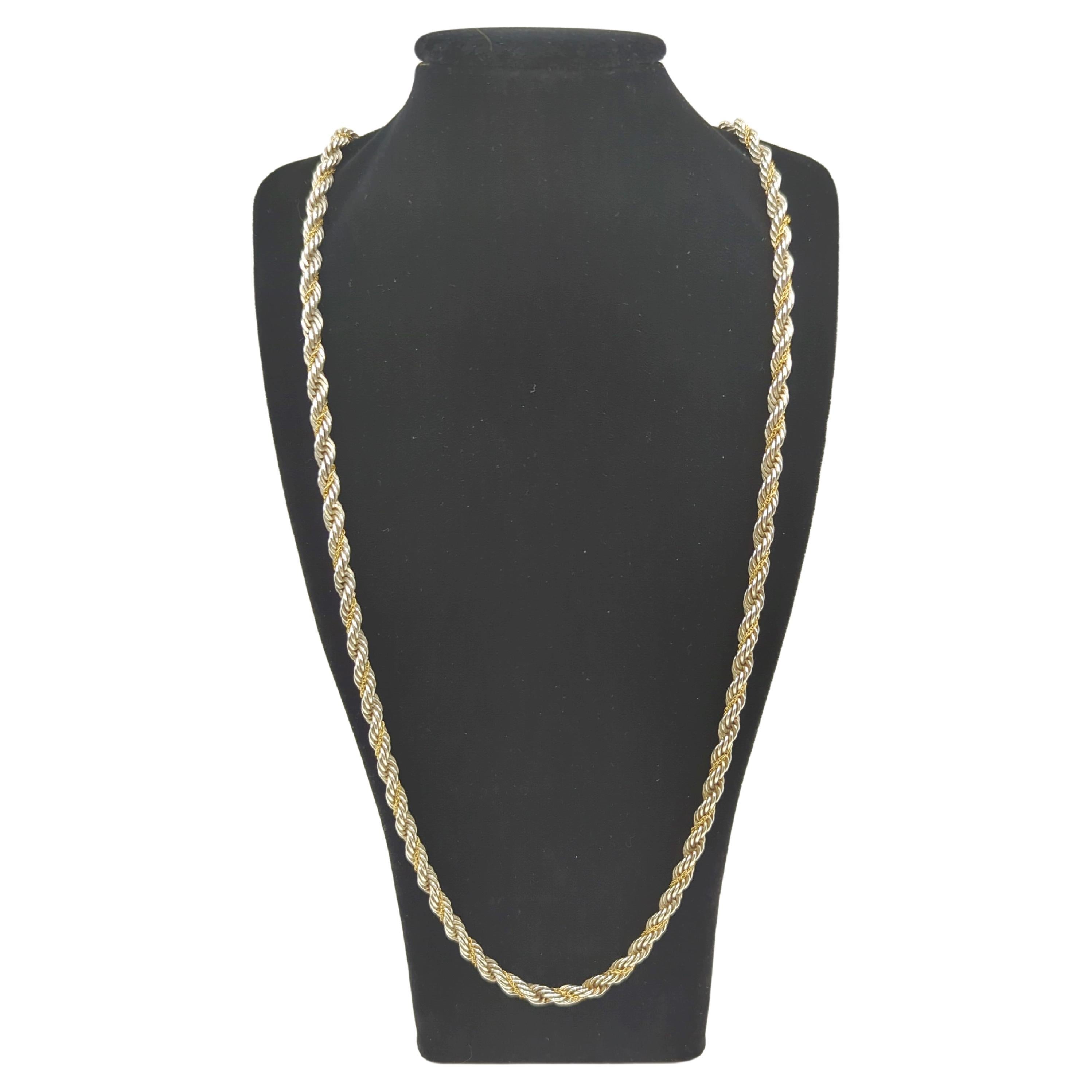 This elegant 5.0mm thick Tiffany&Co. rope chain necklace makes a bold statement, at 30