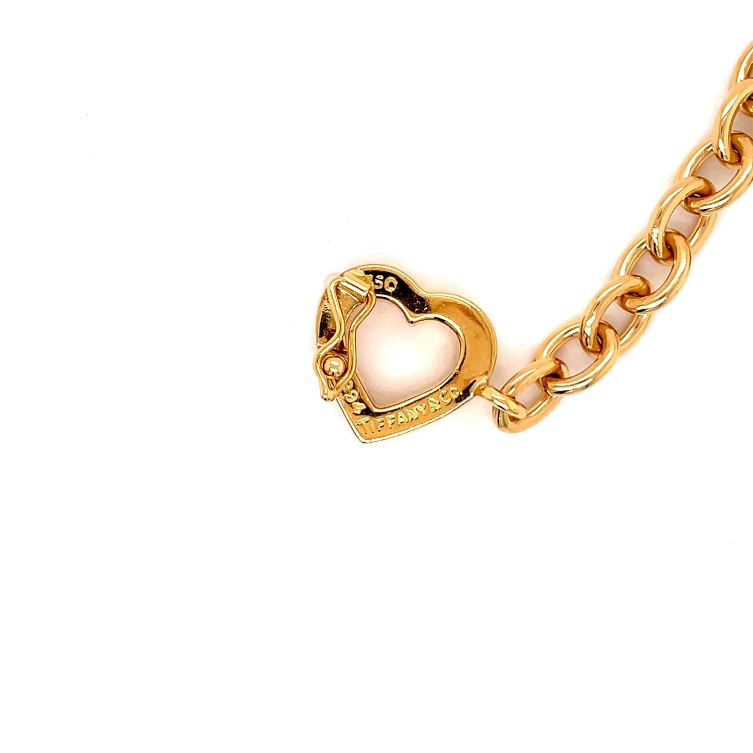 Women's Tiffany's Vintage 1994 18 Karat Yellow Gold Heart and Arrow Bracelet For Sale