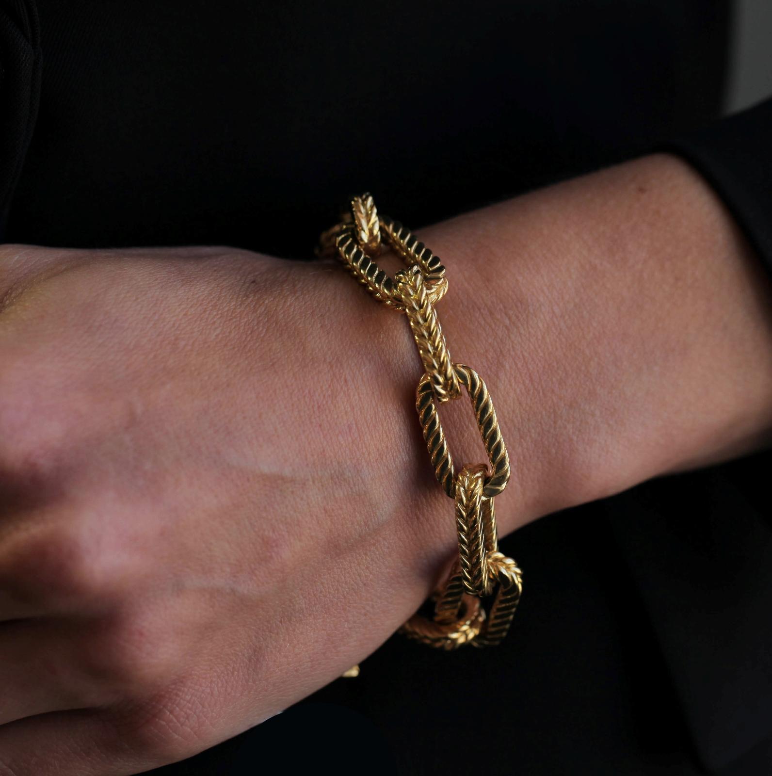 Tiffany & Co. Gold Link Bracelet 1