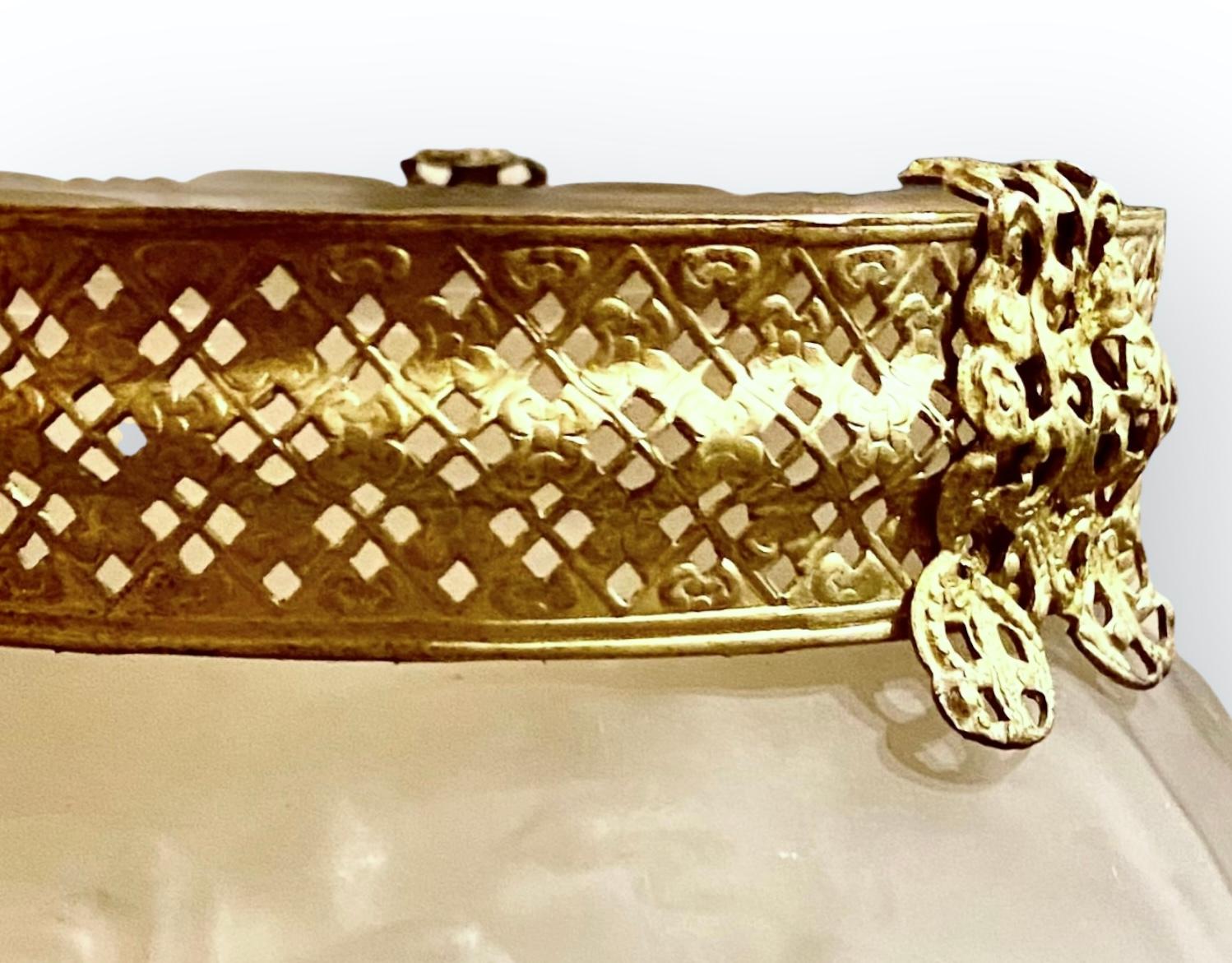 Tiffin Glass Company Glass Poppies Vase with Pierced Ormolu in vendita 4