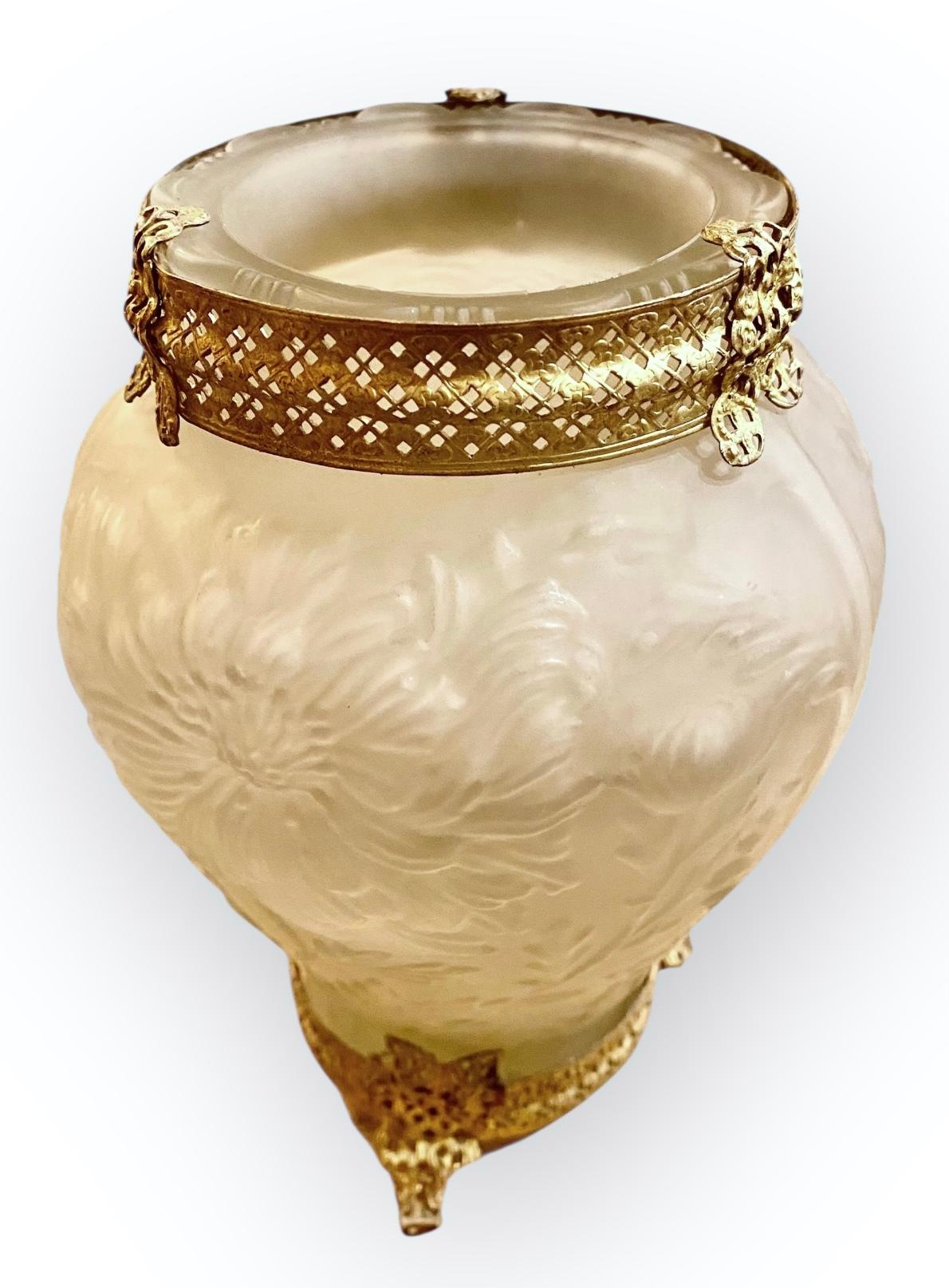 Vintage 1930's, Tiffin Glass Co, 'Puffy Poppy' patterned vase with a satin finish and gilt brass ormolu foot and collar.

Inspired by the art glass of Rene Lalique, American maker Tiffin Glass Company began making art glass in the 1920s. This