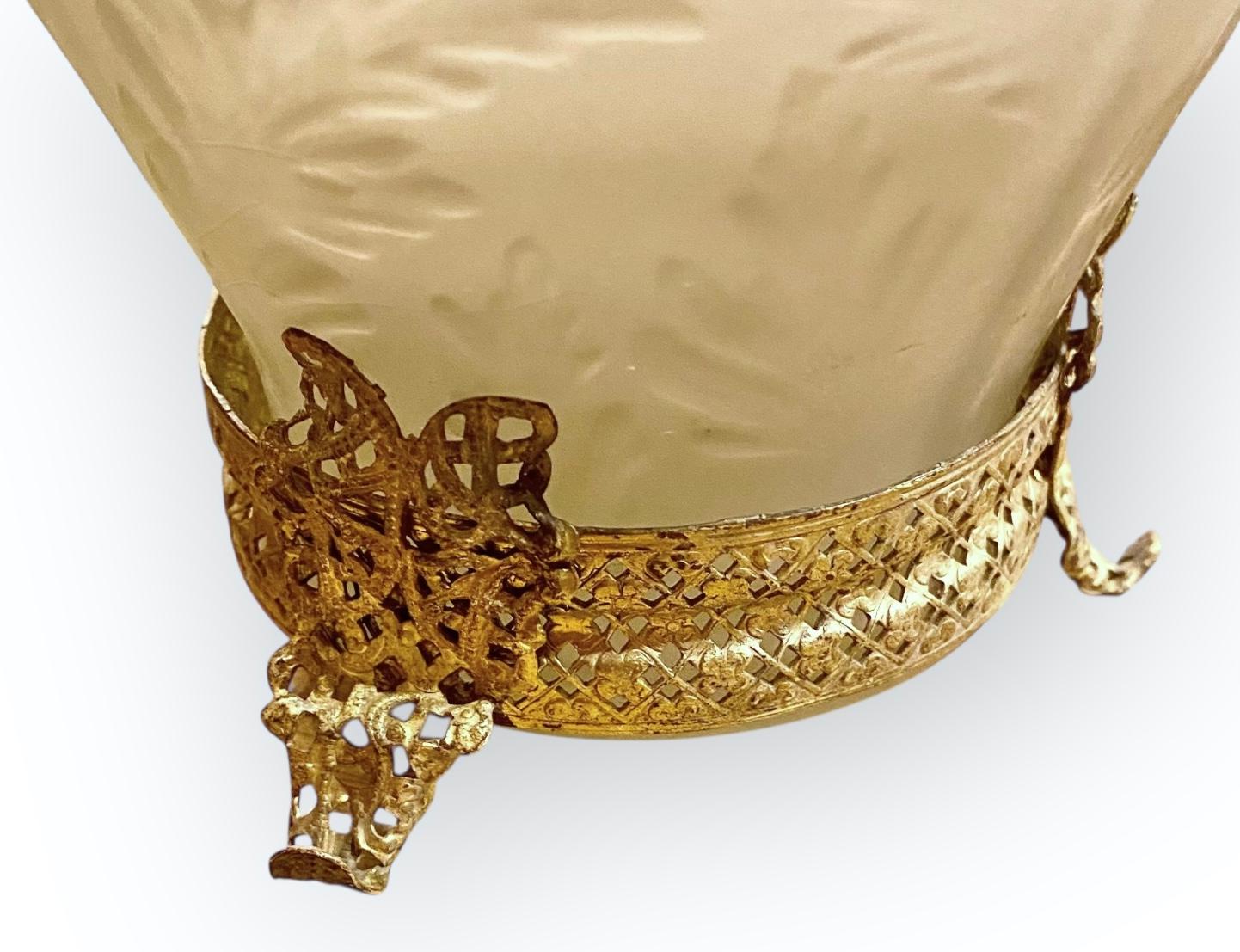 Ottone Tiffin Glass Company Glass Poppies Vase with Pierced Ormolu in vendita