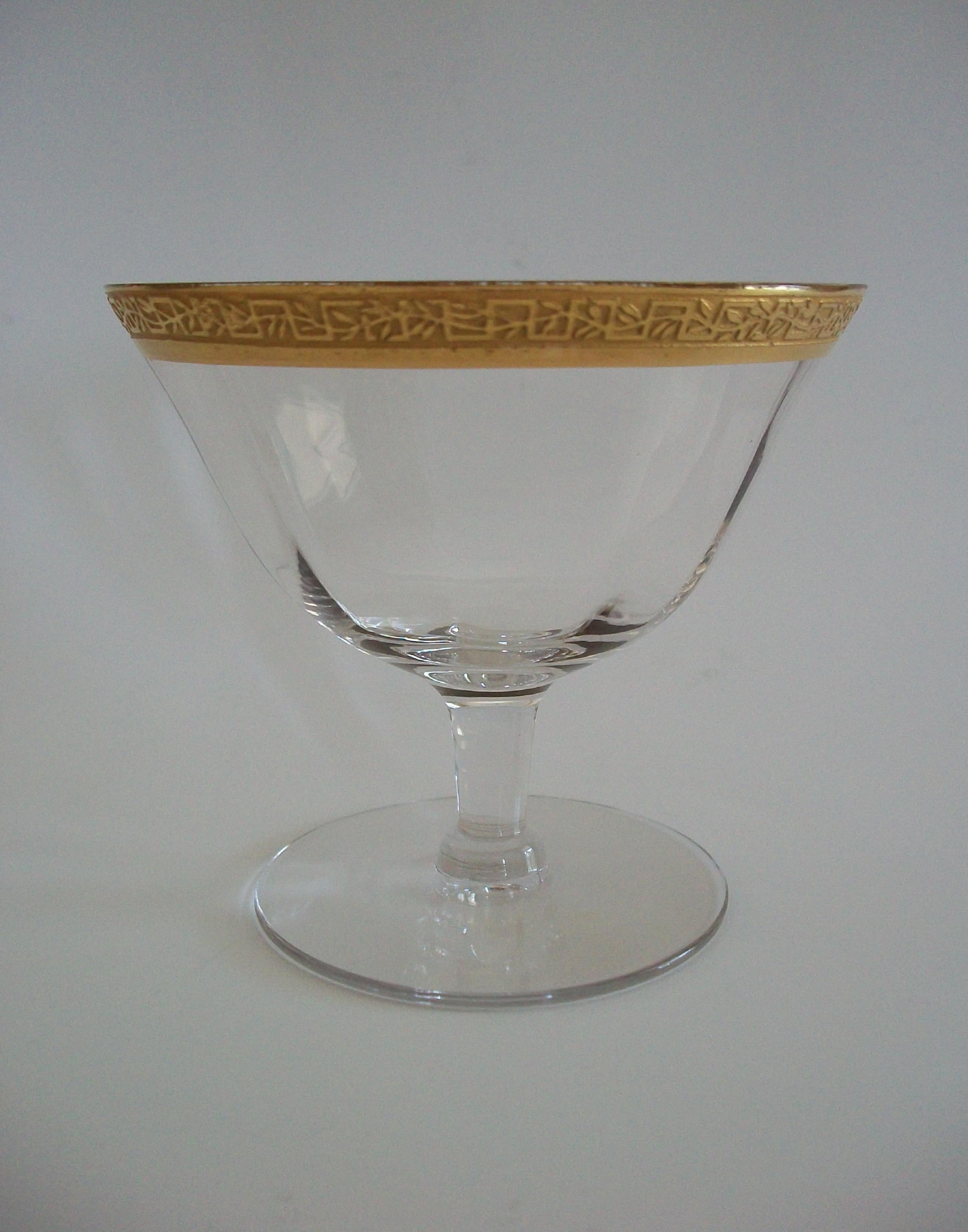 TIFFIN GLASS - Niedriges Kristall-Sorbetglas - geätzter Goldrand - USA - CIRCA 1950er Jahre im Angebot 5