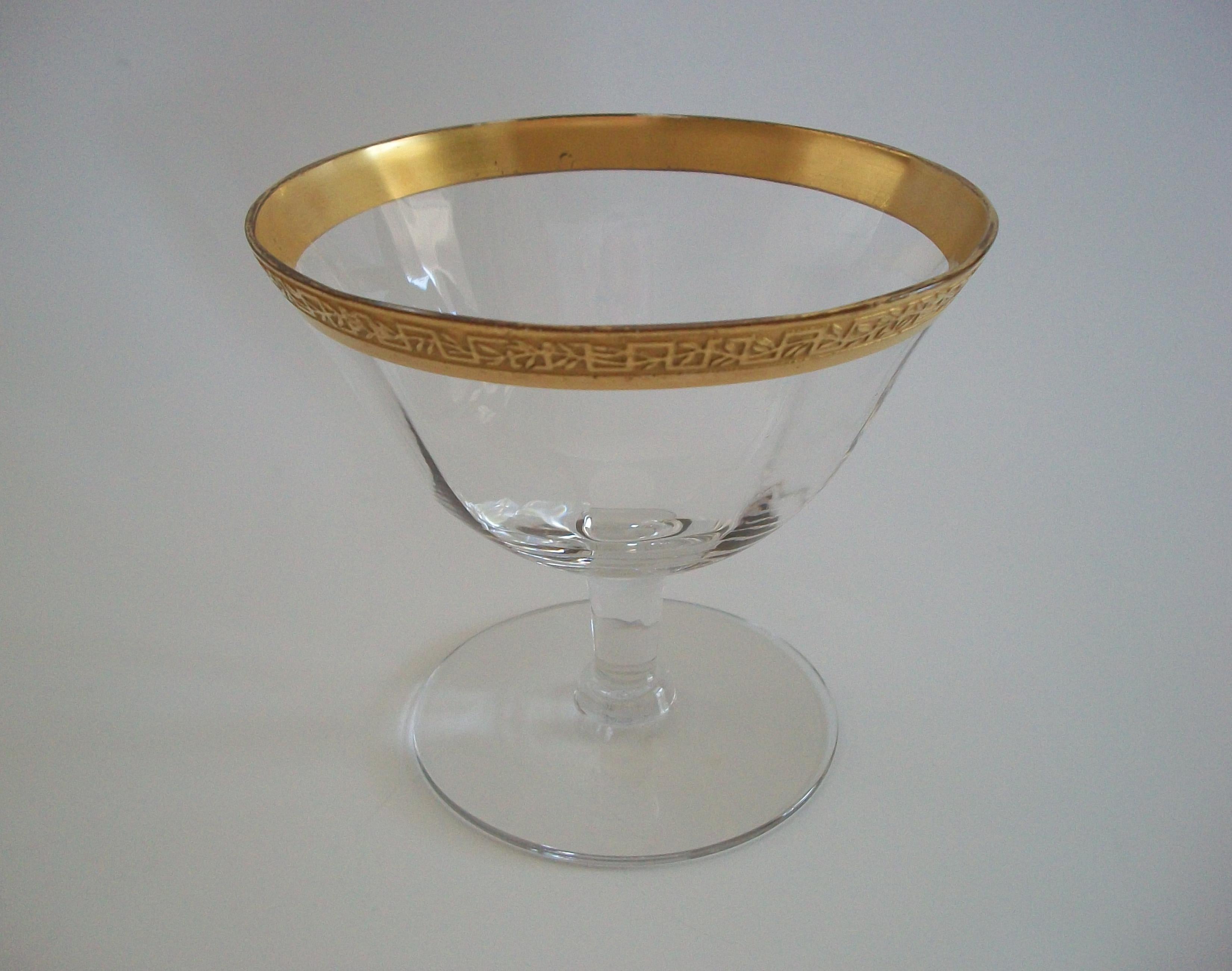 TIFFIN GLASS - Niedriges Kristall-Sorbetglas - geätzter Goldrand - USA - CIRCA 1950er Jahre im Angebot 8