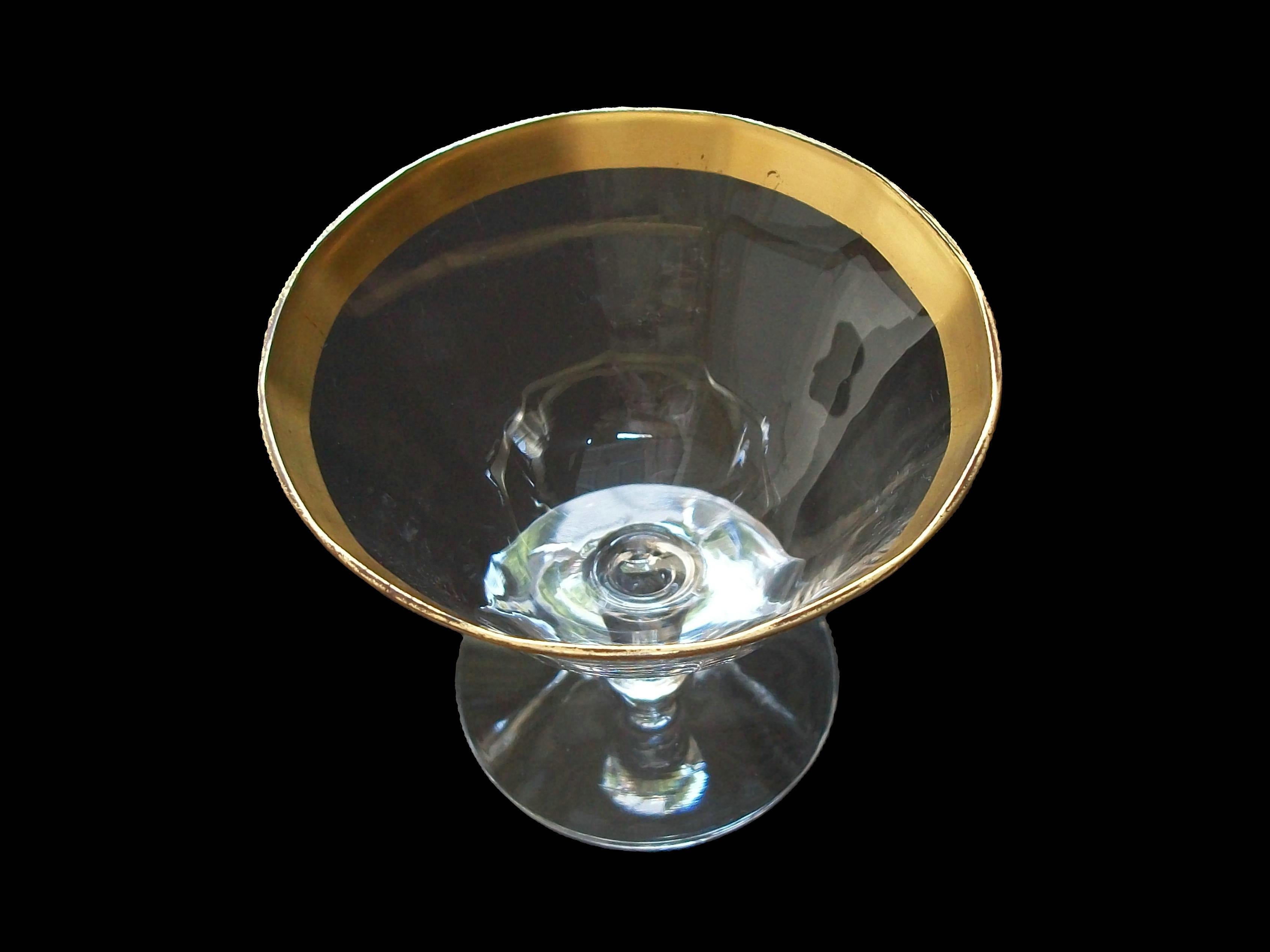TIFFIN GLASS - Niedriges Kristall-Sorbetglas - geätzter Goldrand - USA - CIRCA 1950er Jahre im Angebot 1