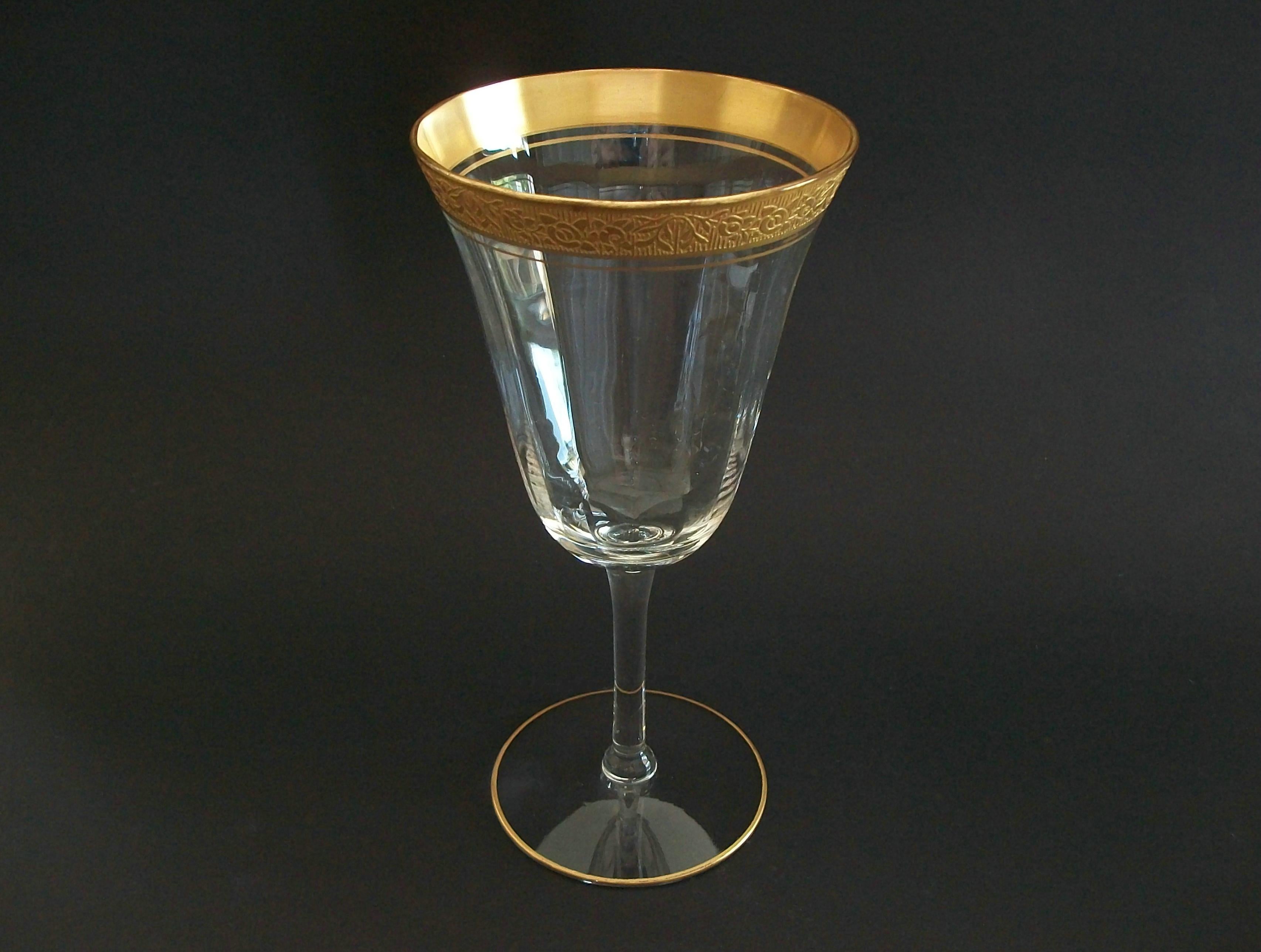 TIFFIN GLASS - Crystal Wine/Water Glass - Etched Gold Rim - U.S. - Circa 1950's In Good Condition For Sale In Chatham, ON