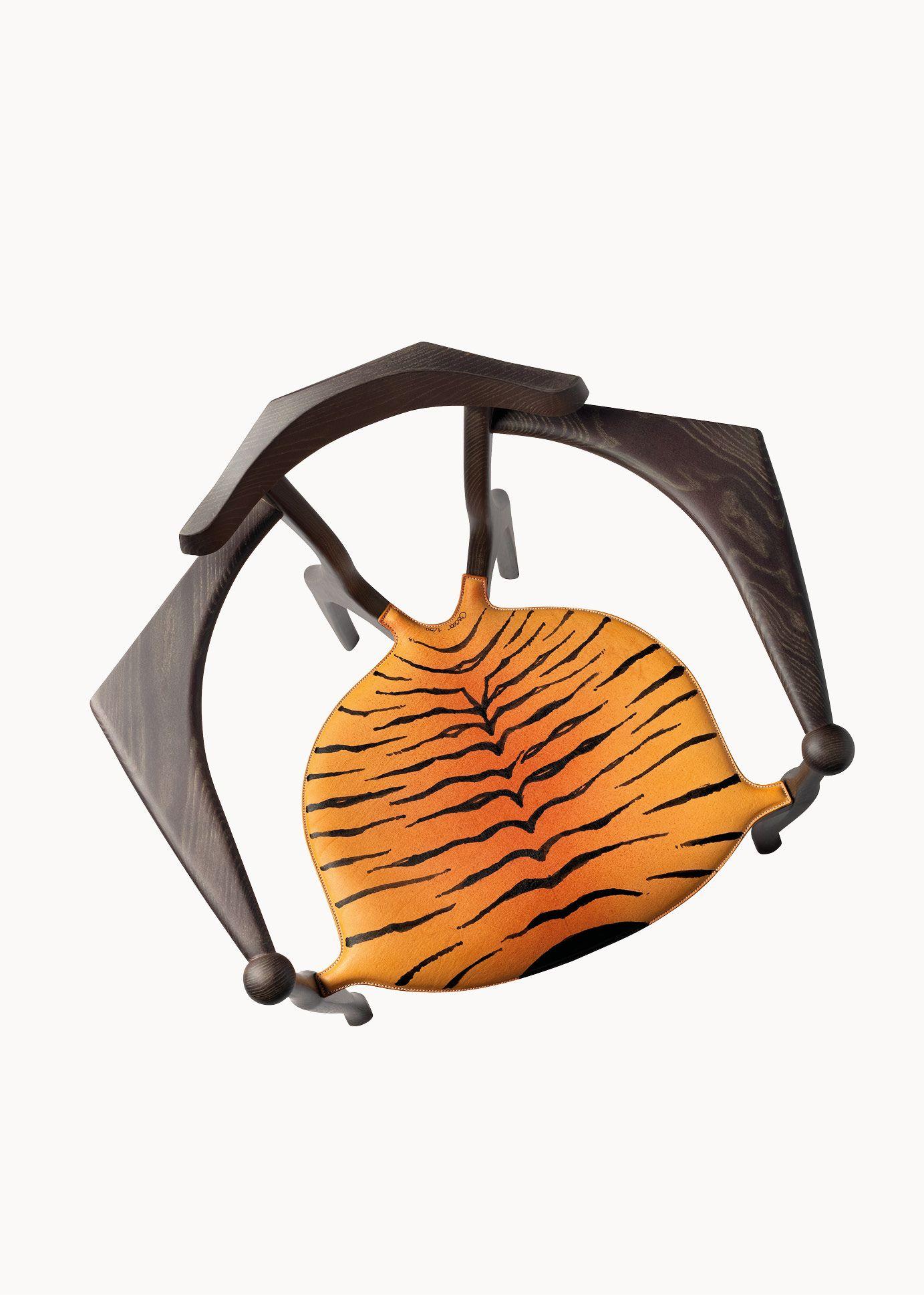 Tiger Art Gaulino Limited Edition Sessel von Oscar Tusquets (Moderne der Mitte des Jahrhunderts) im Angebot
