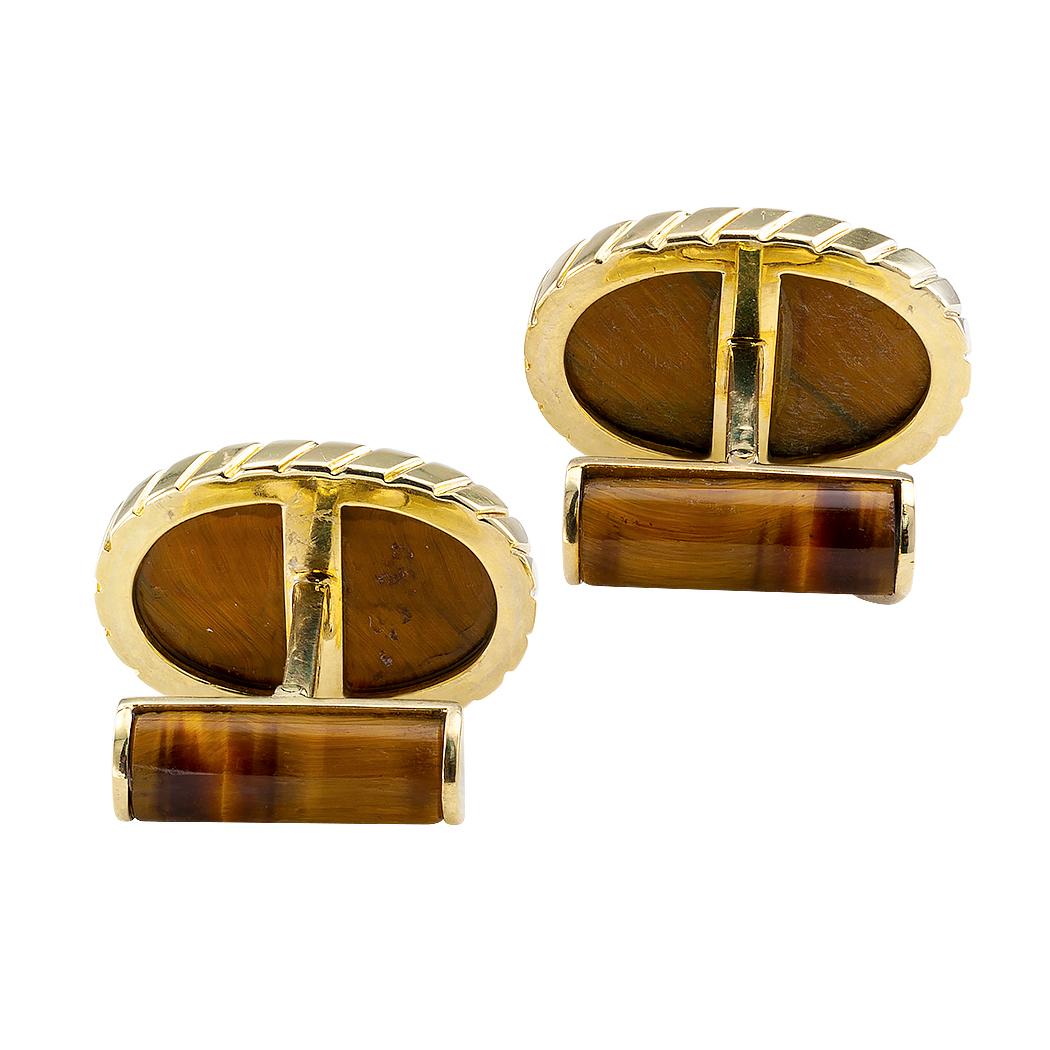 Tiger Eye Yellow Gold Cufflinks In Good Condition In Los Angeles, CA