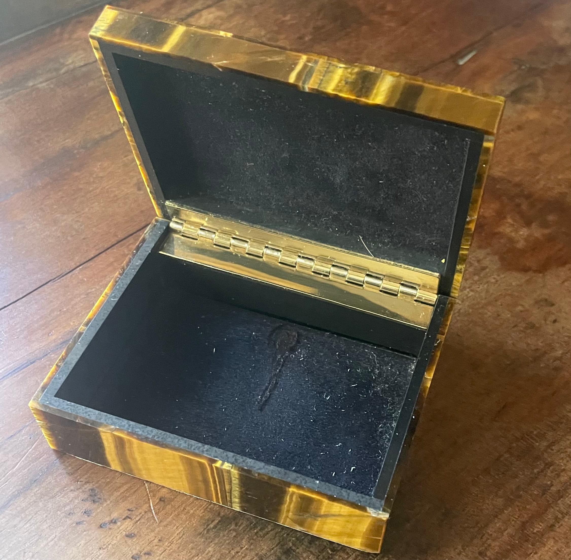 Mid-Century Modern Tiger Eye Lidded Semi Precious Stone Box For Sale