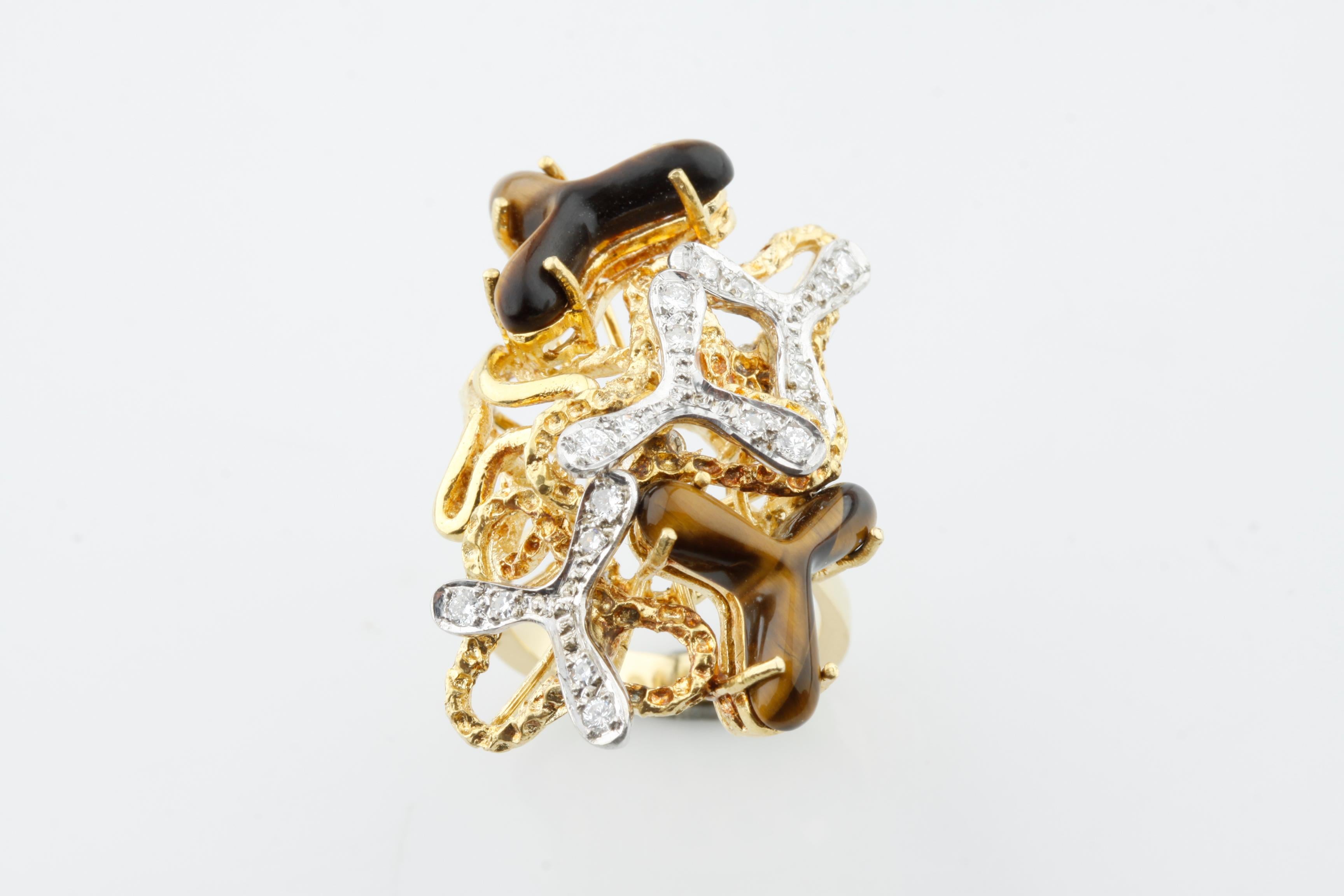 Tigerauge-Quarz und Diamant Freiform-Design 18 Karat zweifarbiger Gold-Cluster-Ring im Zustand „Hervorragend“ im Angebot in Sherman Oaks, CA