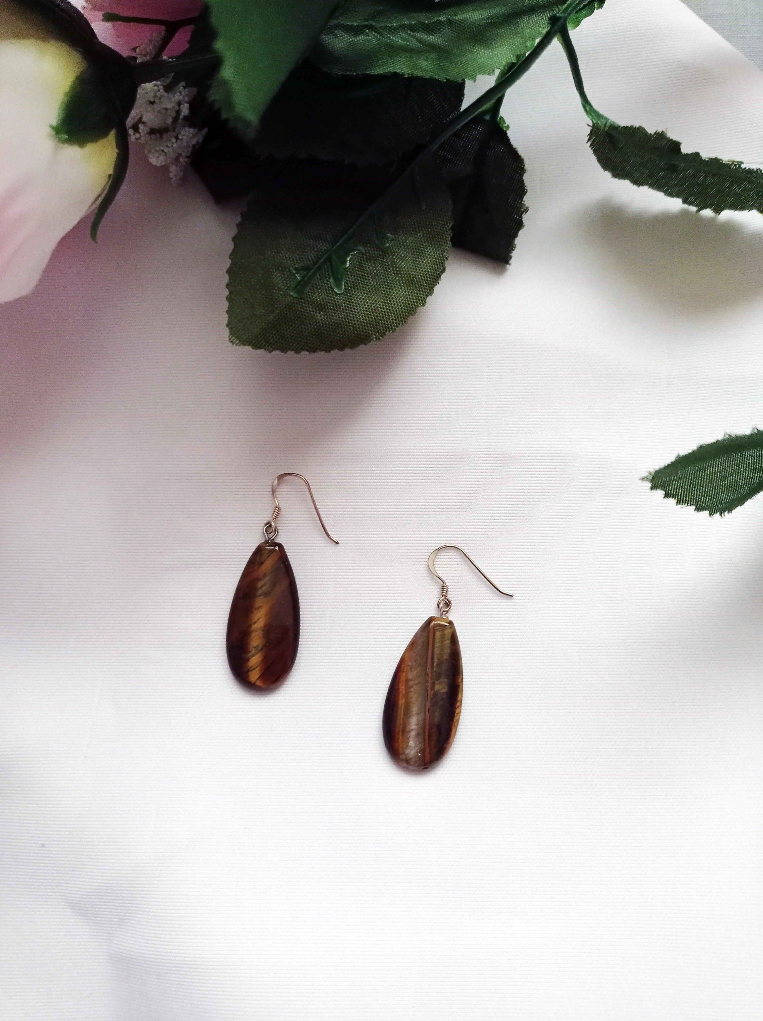 Tiger Eye Sterling Silver Earrings, Tiger Eye Teardrops, Tiger Eye Drop Earrings In New Condition For Sale In London, GB