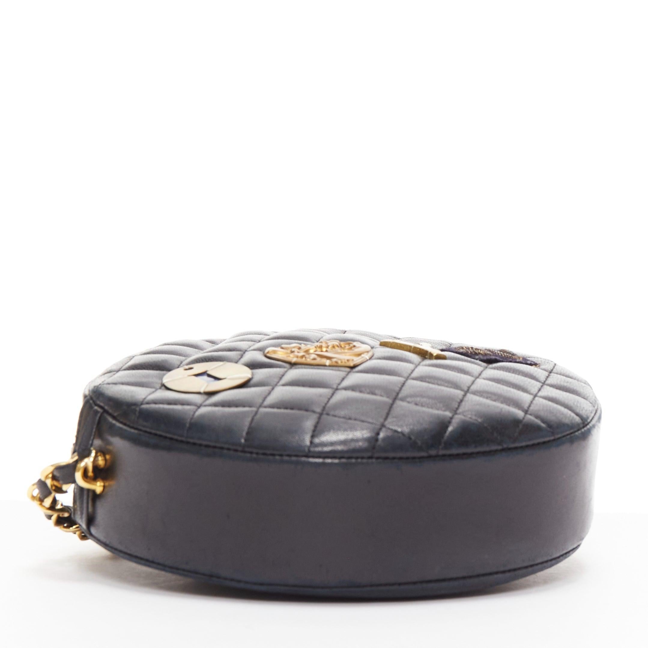 TIGER IN THE RAIN CHANEL Vintage I Love You applique round crossbody chain bag For Sale 1