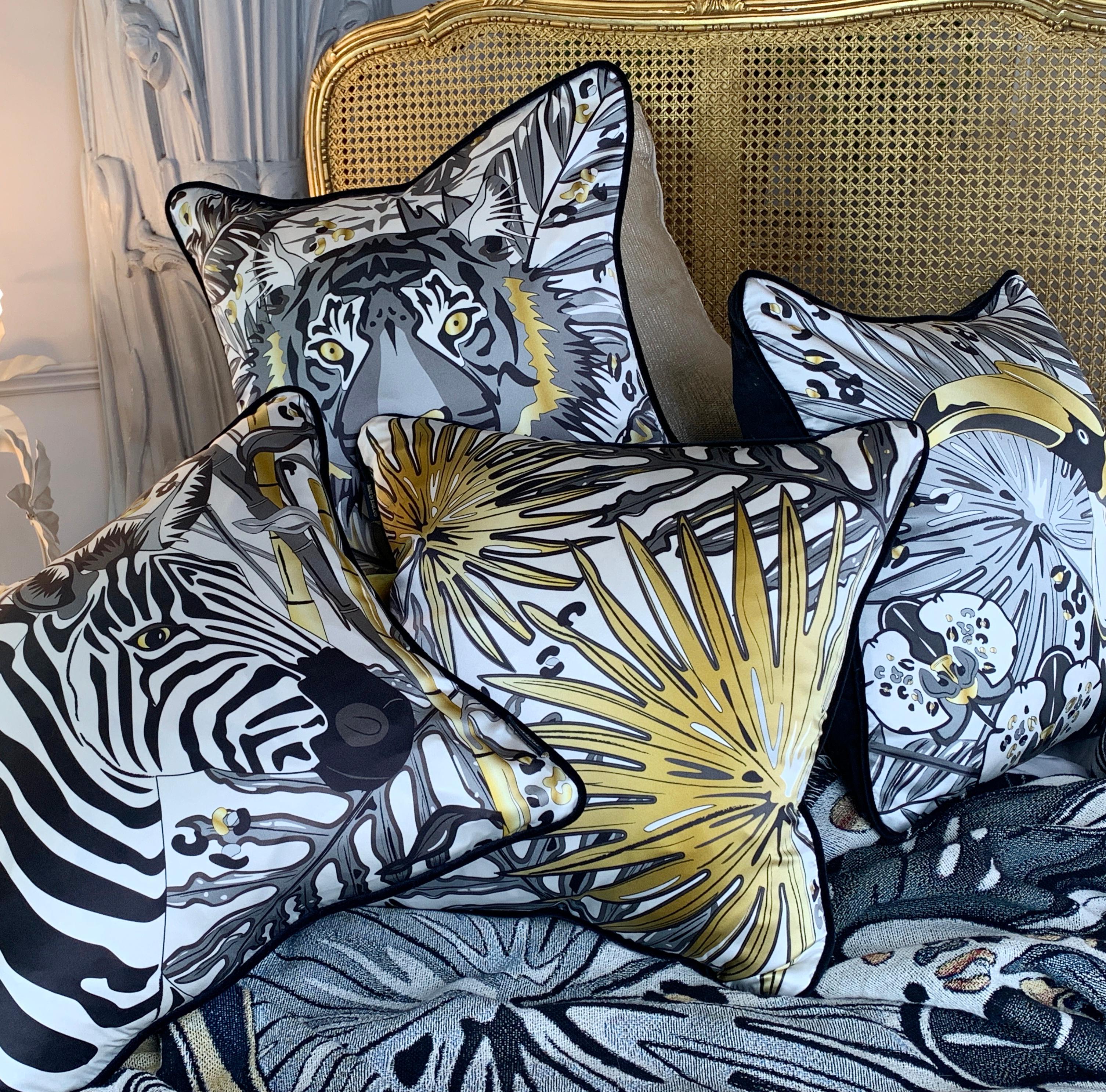 Tiger Luxury Silk Pillow Monochrome and Gold, The Tropics Collection For Sale 4