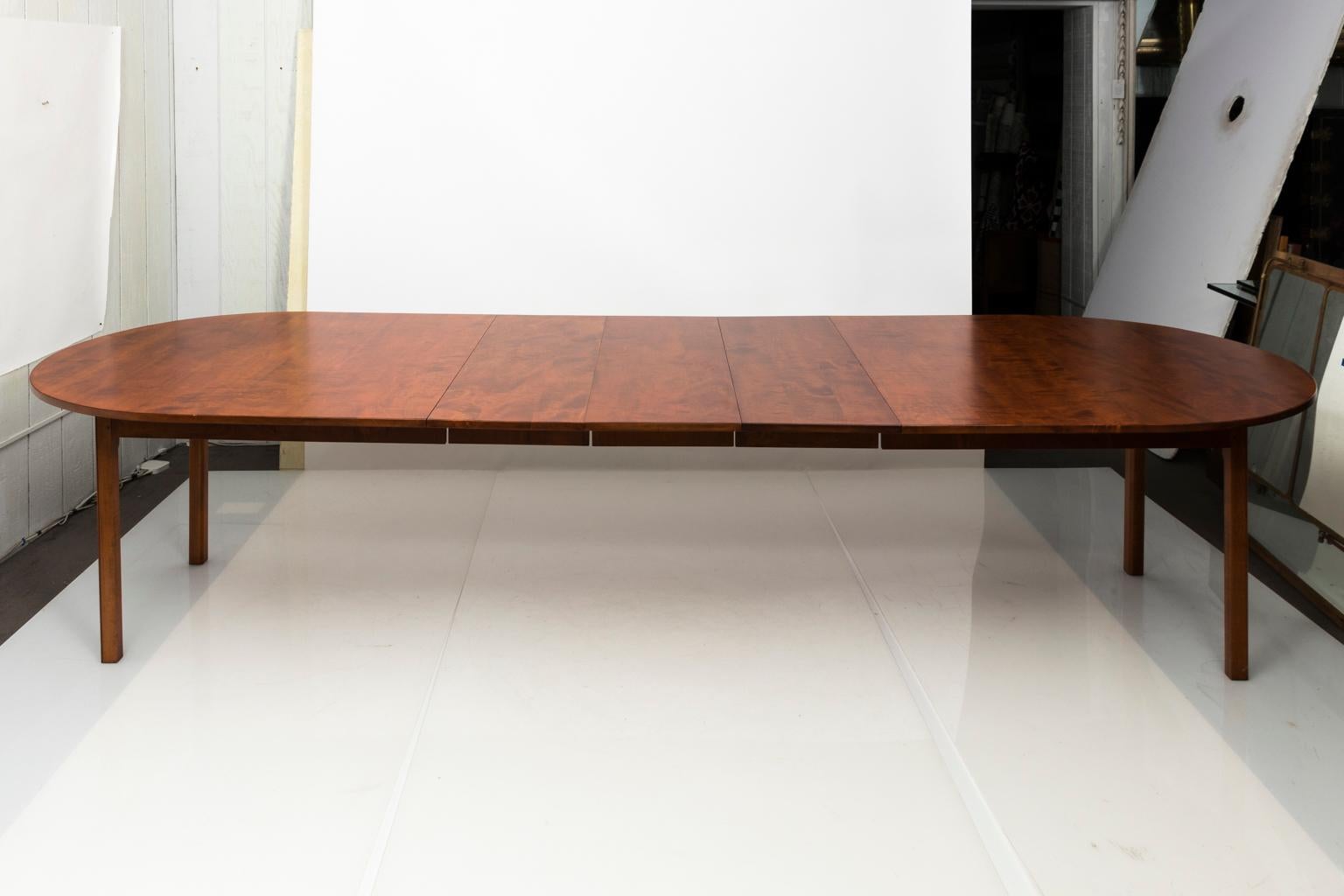 Tiger Maple Dining Room Table by David Lefort, circa 2000 6