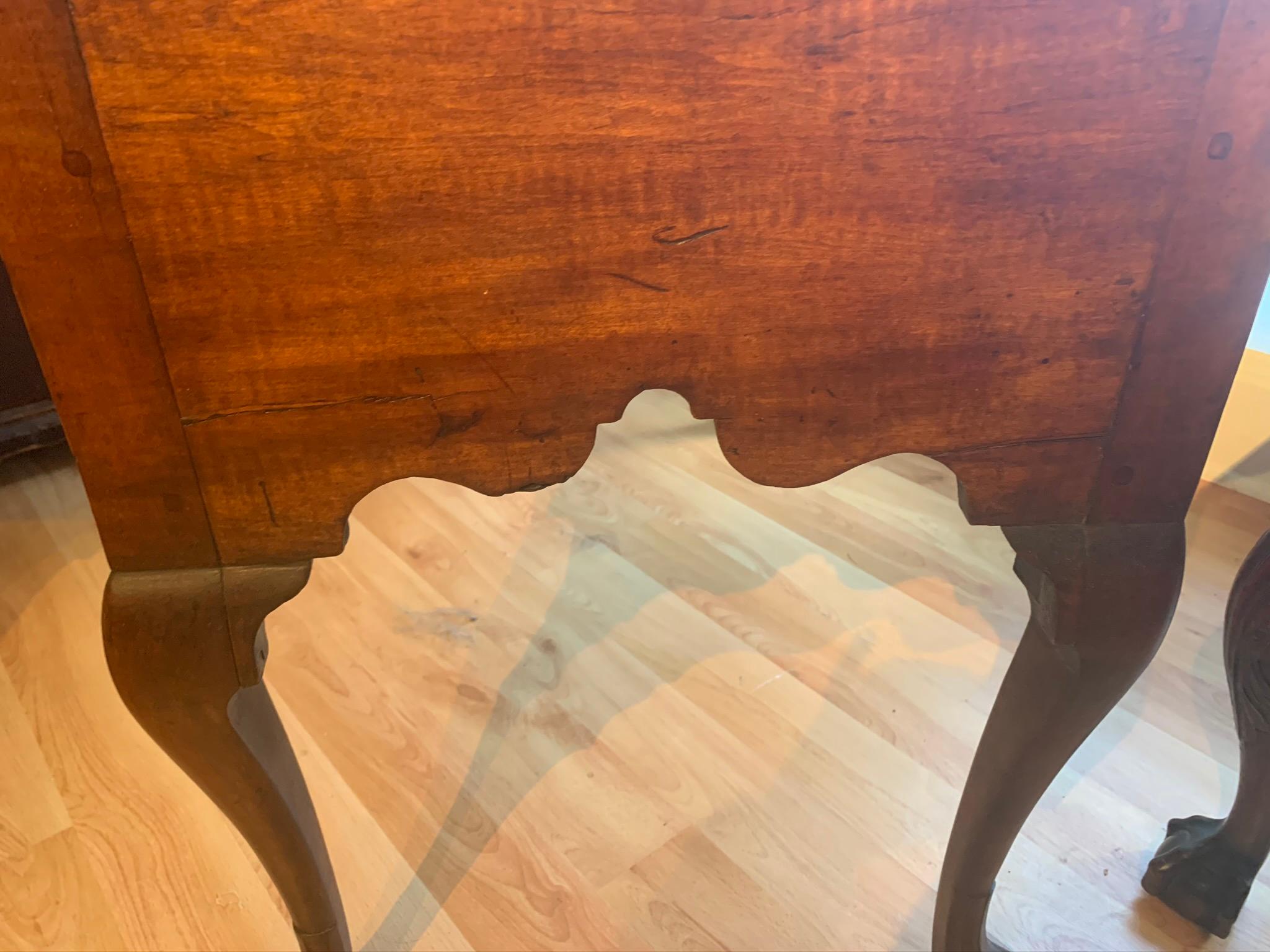 scalloped dressing table