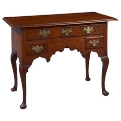 Tiger Maple Queen Anne Dressing Table