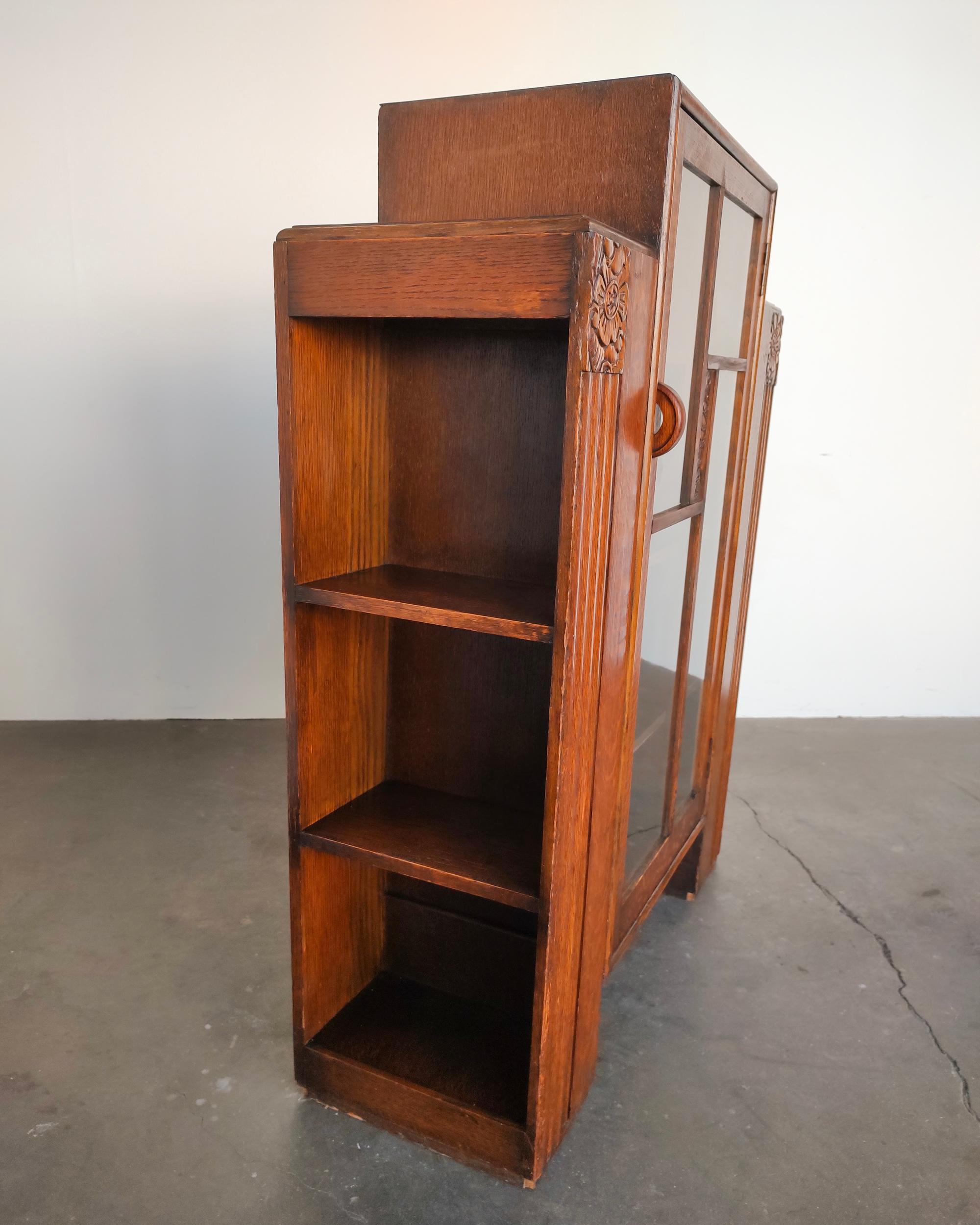 Tiger Oak Art Deco Display Cabinet With Shelves by Herbert E. Gibbs 1930s 6