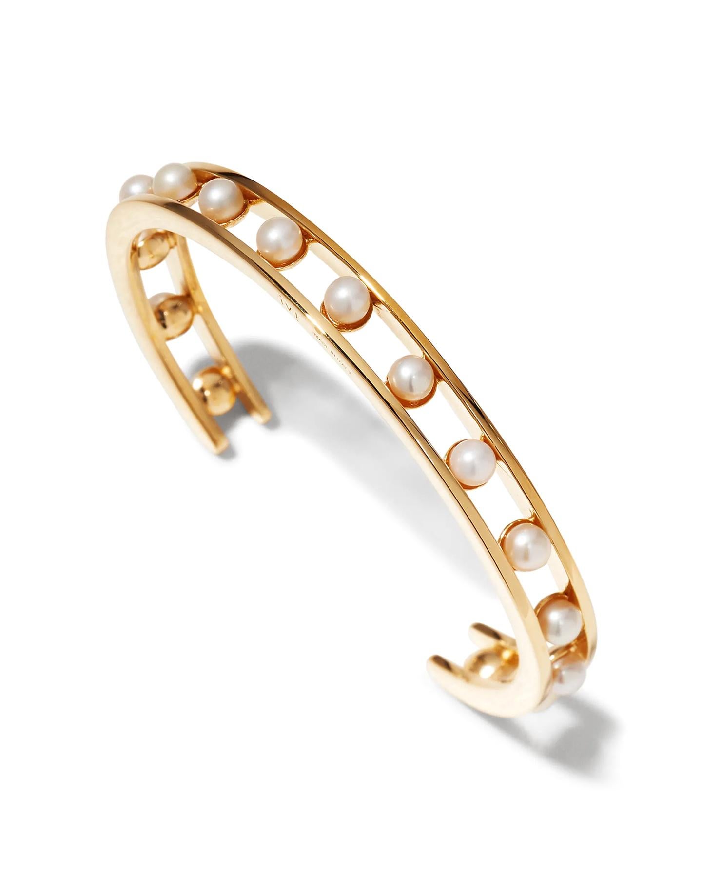 Round Cut Tiger Pearl Bracelet - Size Small - 50x60mm For Sale