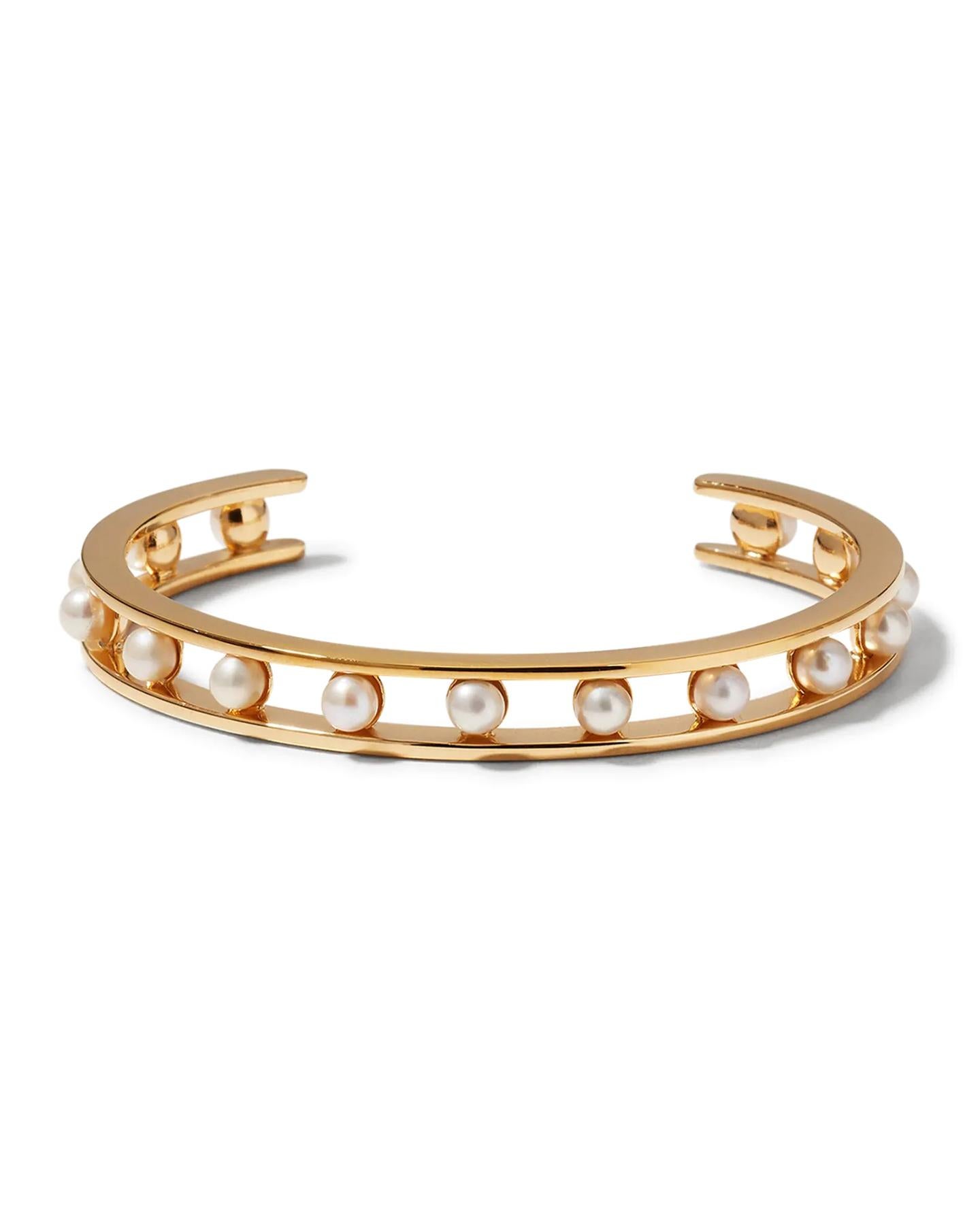 Tiger Pearl Bracelet - Size Small - 50x60mm In New Condition For Sale In Los Angeles, CA