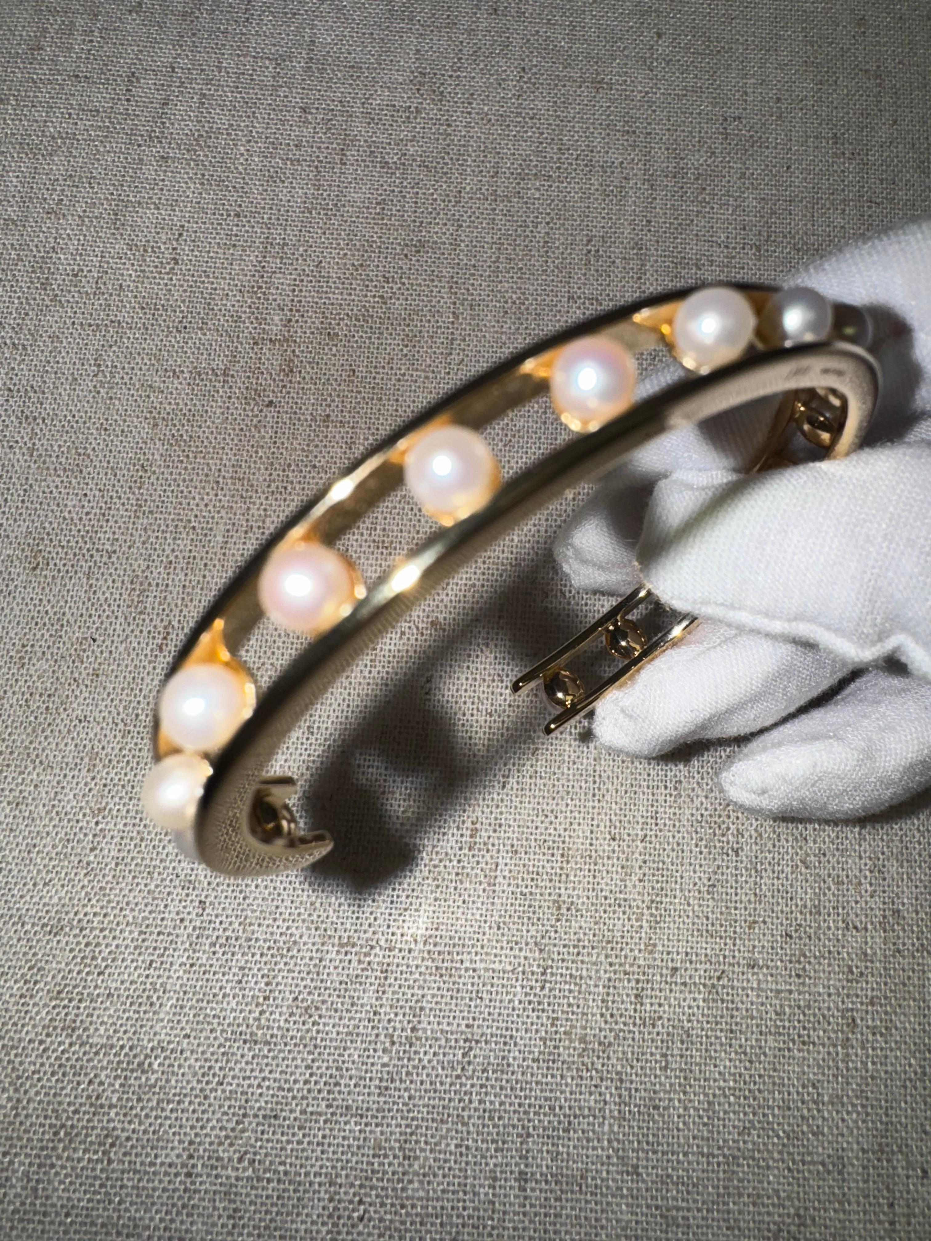 Tiger Pearl Bracelet - Size Small - 50x60mm For Sale 2